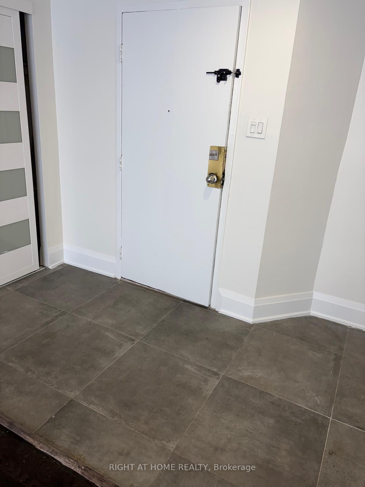 1701 Mccowan Road 307, Toronto, ON M1S 2Y3 photo 2