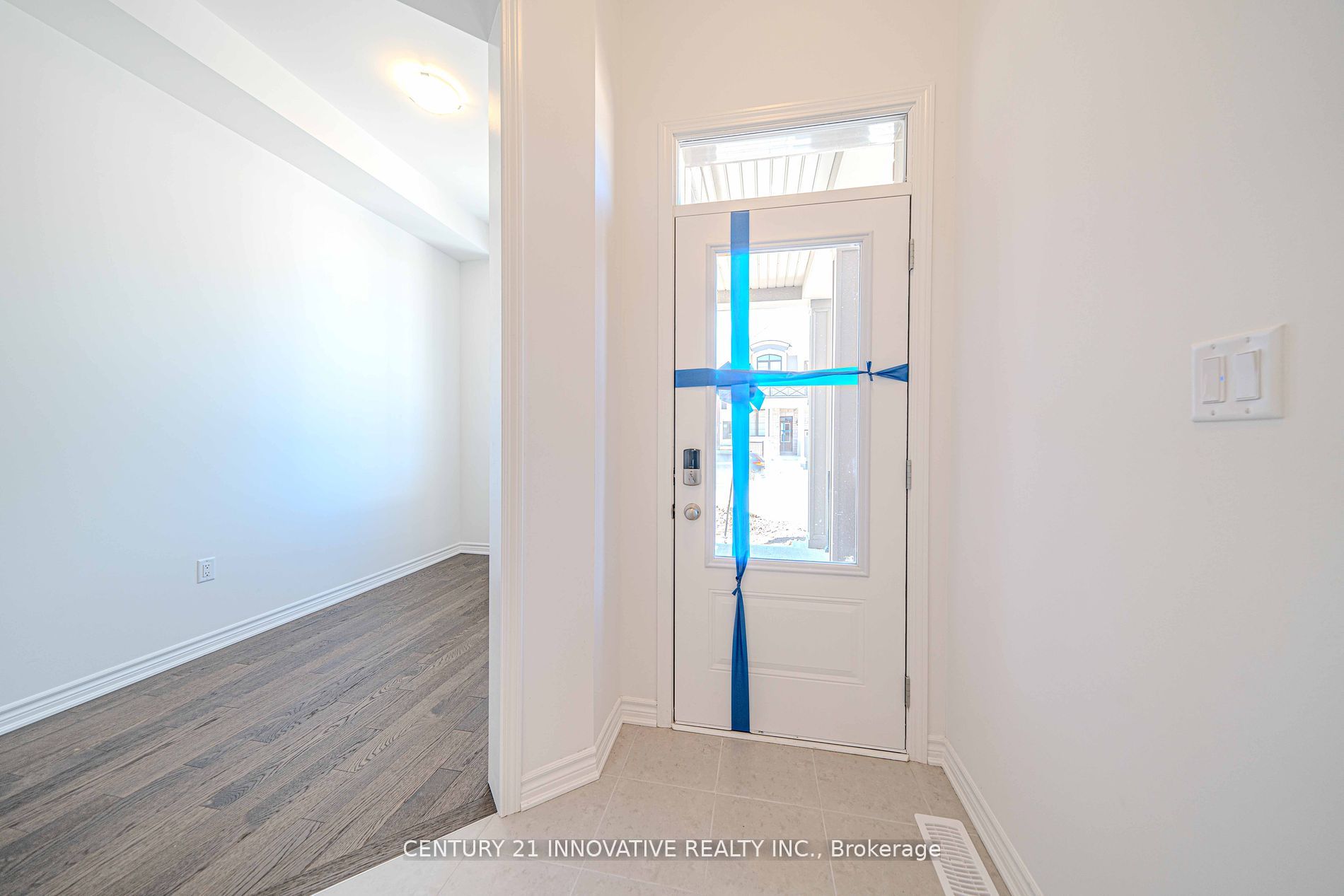 1849 Passionfruit Grove, Pickering, ON L1Y 0B5