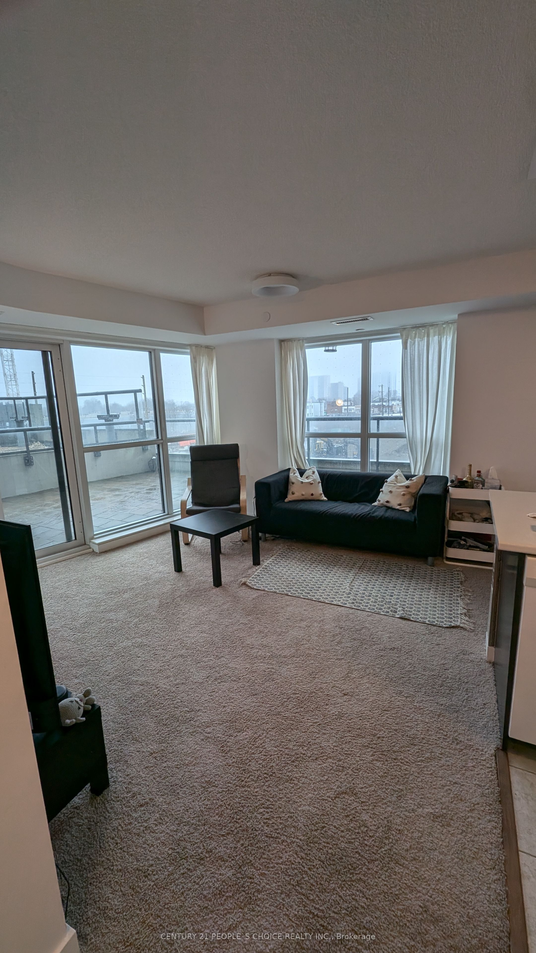 8 Trent Avenue 324, Toronto, ON M4C 0A6 photo 4