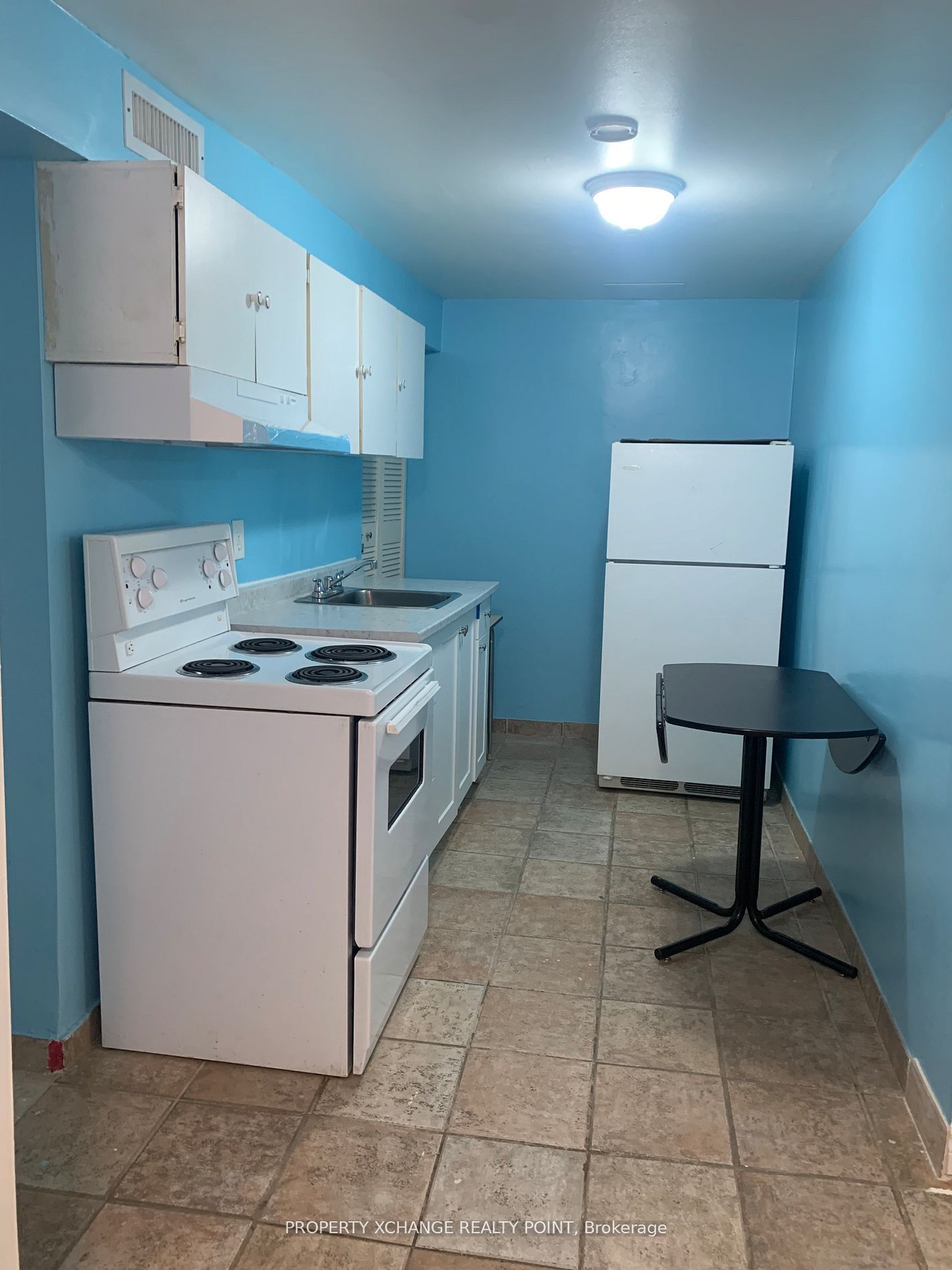 215 Vauxhall Drive, Toronto, ON M1P 1R6 photo 2