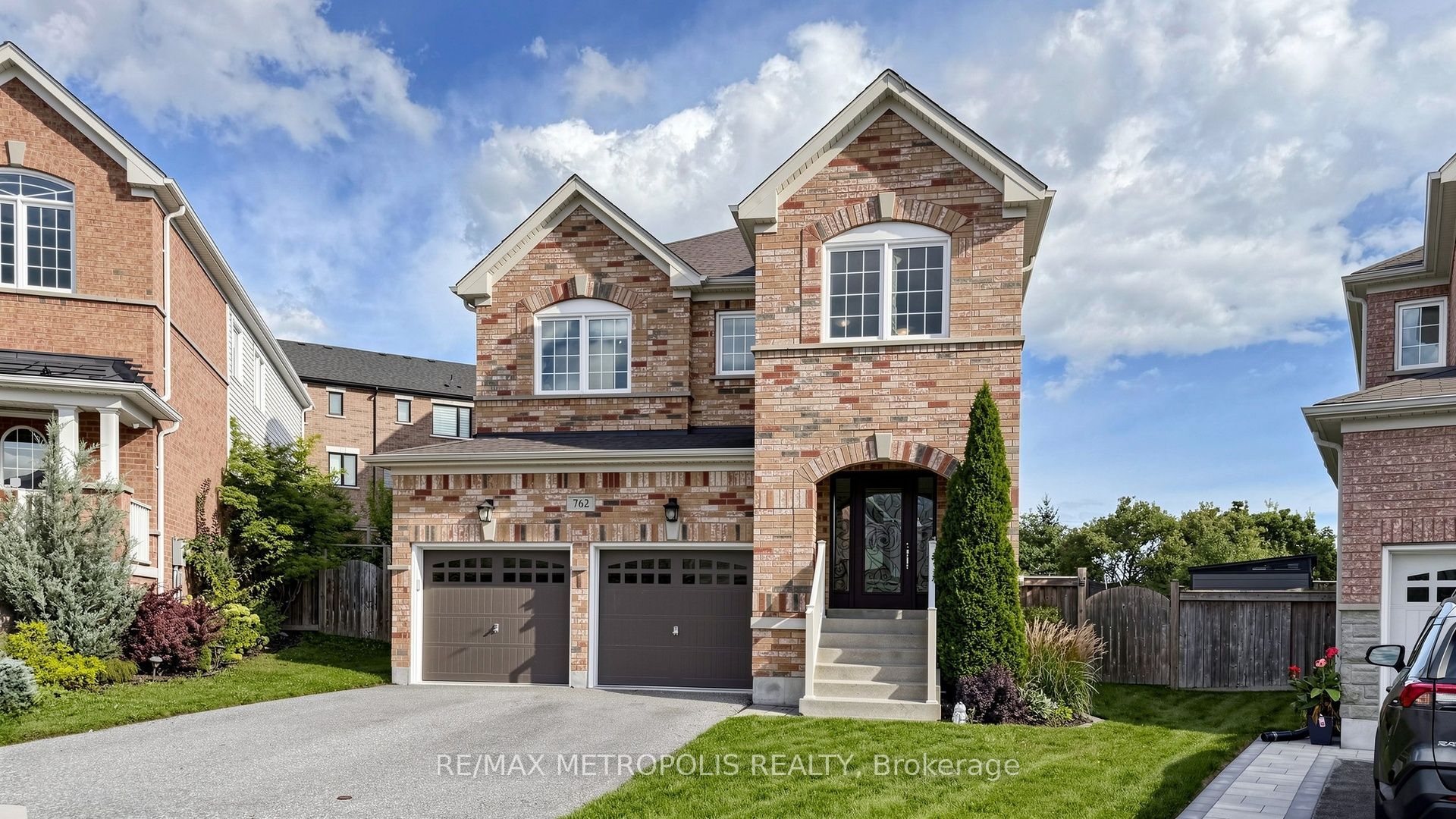 762 Mccue Drive, Oshawa, ON L1K 0R1 photo 2
