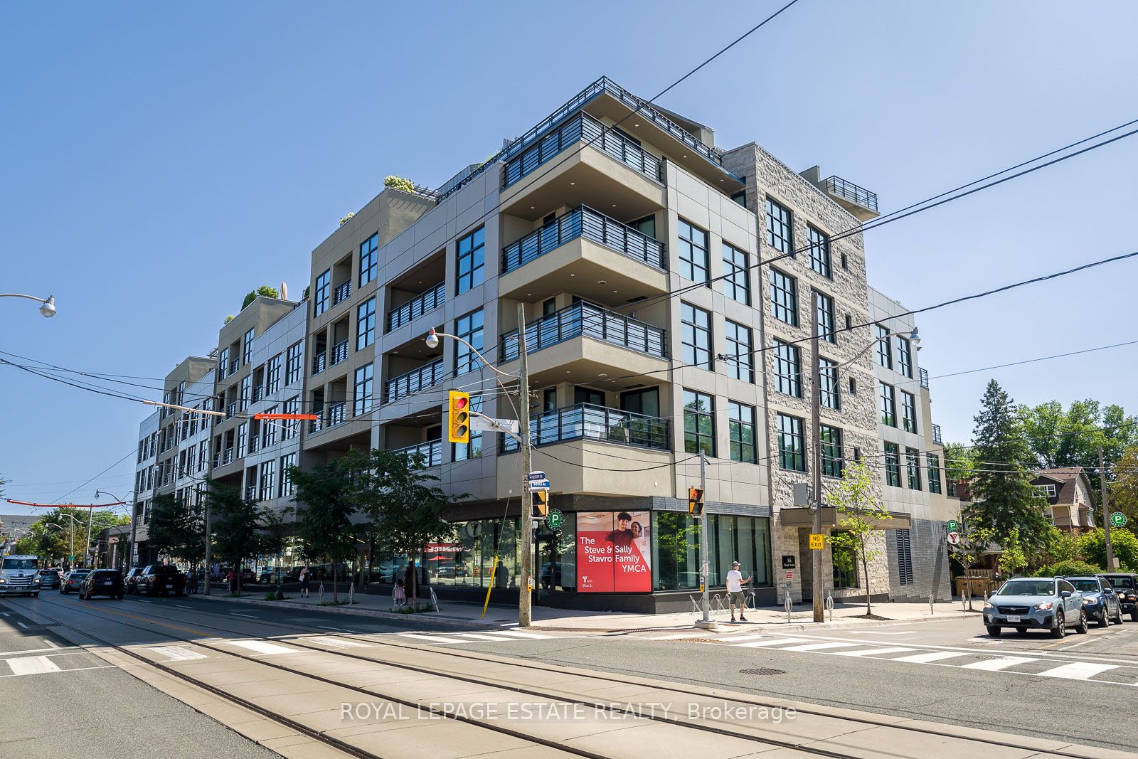 365 Beech Avenue 206, Toronto, ON M4E 3J4 photo 2