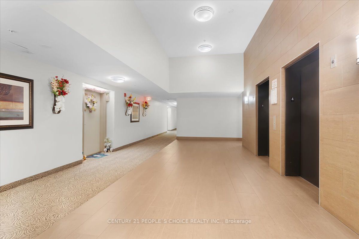 60 Mendelssohn Street 418, Toronto, ON M1L 0G9 photo 4