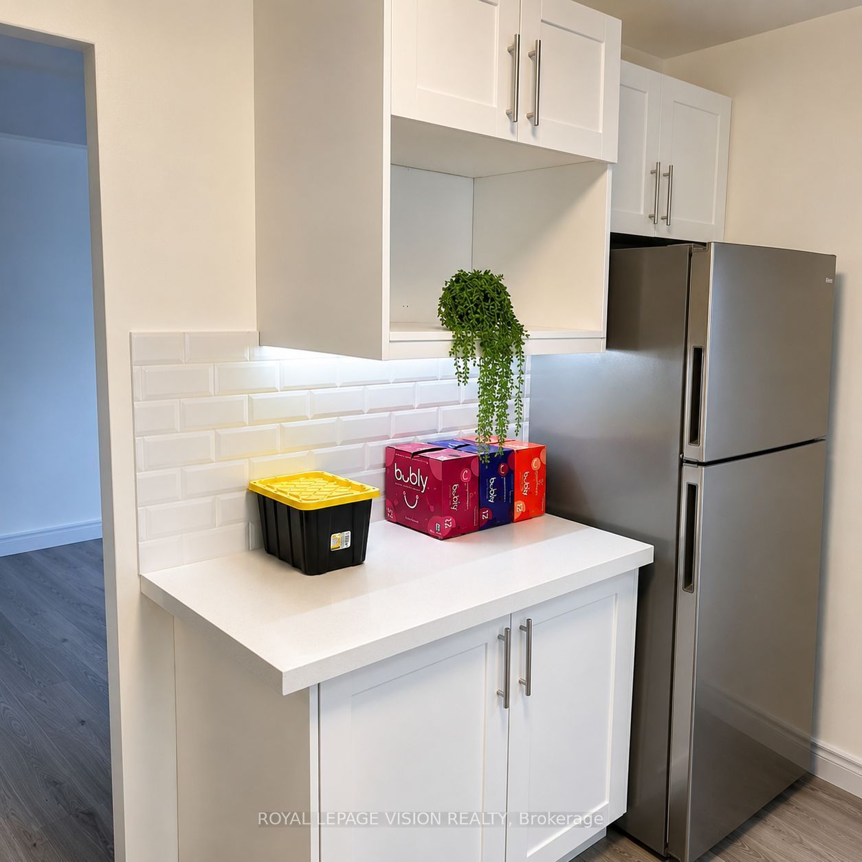 895 Kennedy Road 205, Toronto, ON M1K 2E9 photo 2