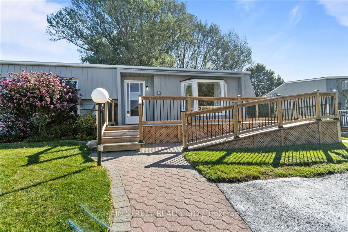 2 Pineridge Crescent, Clarington, ON L1B 1B9 photo 2