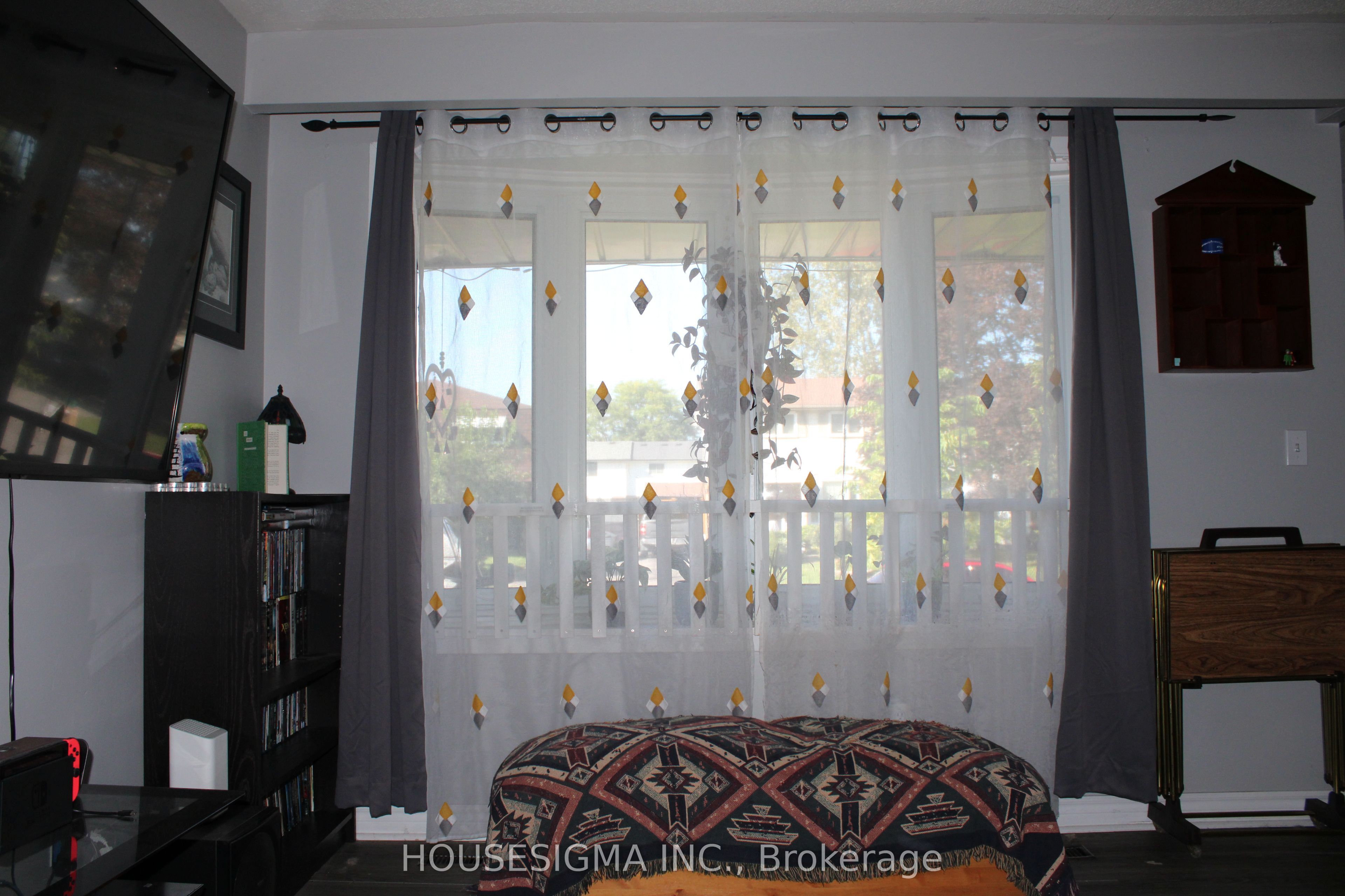 430 Harcourt Drive, Oshawa, ON L1H 6V6 photo 3