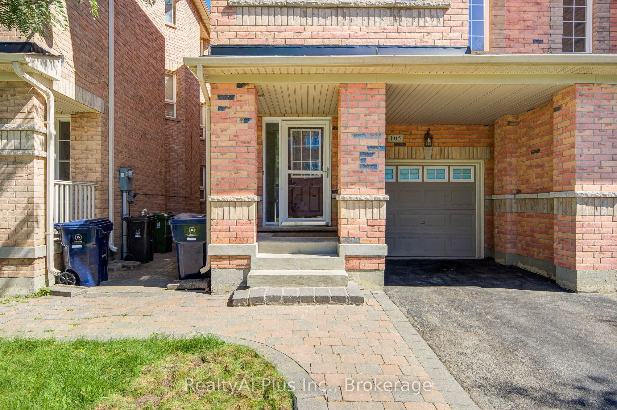 105 Pilkington Drive, Toronto, ON M1L 0A4 photo 3