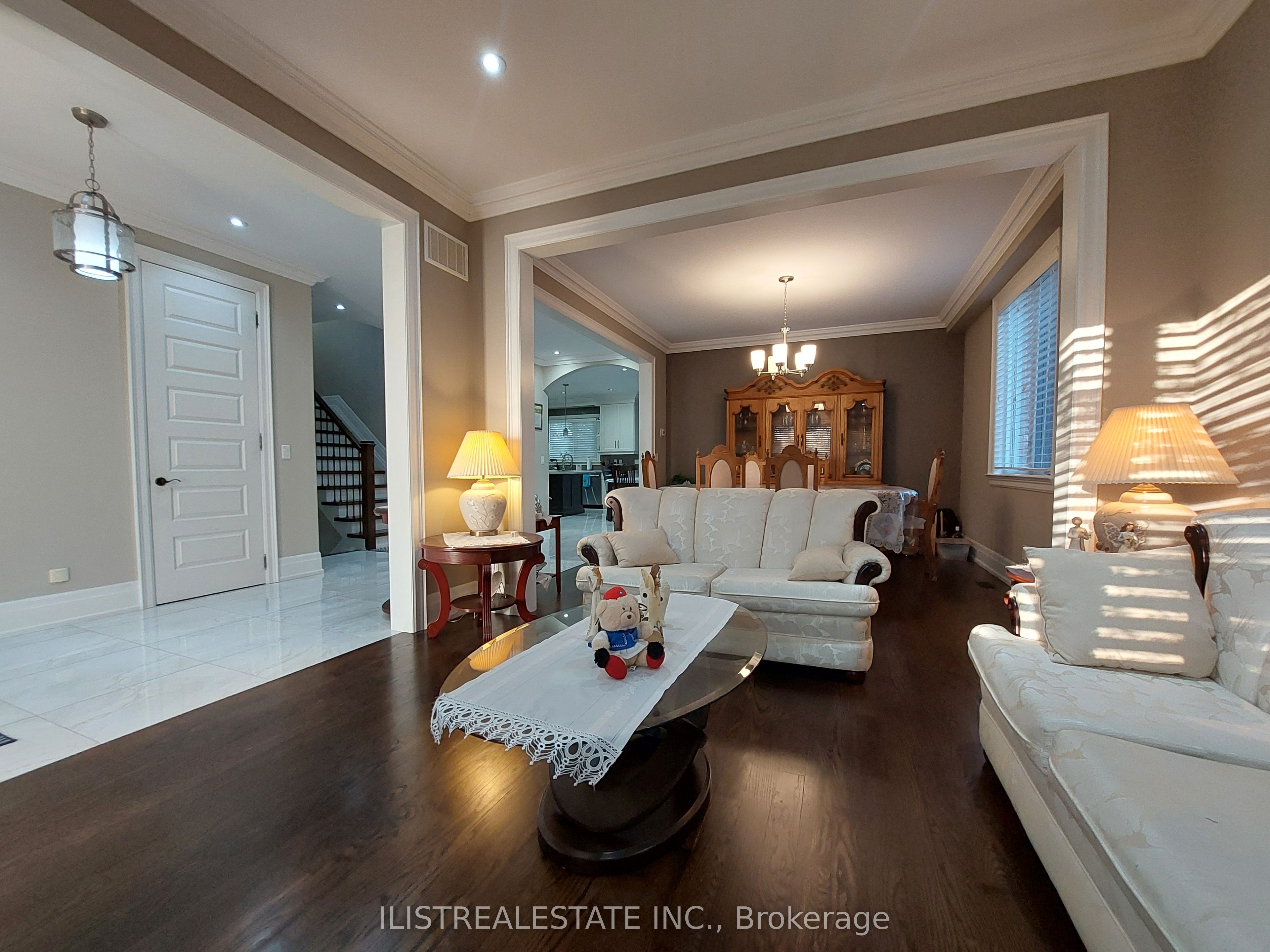 59 Princemere Crescent, Toronto, ON M1R 3X1 photo 5