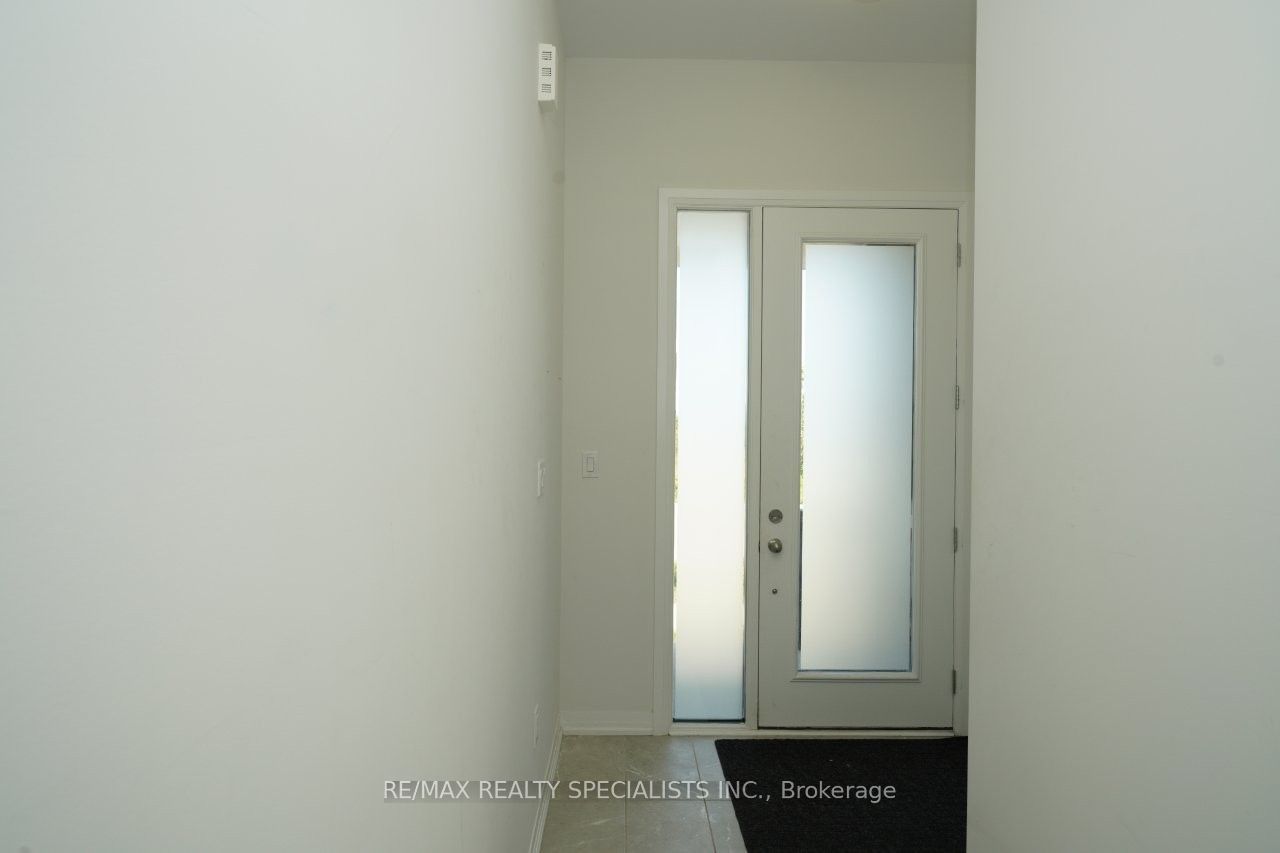 3032 Sideline 16 Road, Pickering, ON L1Y 0B5 photo 4