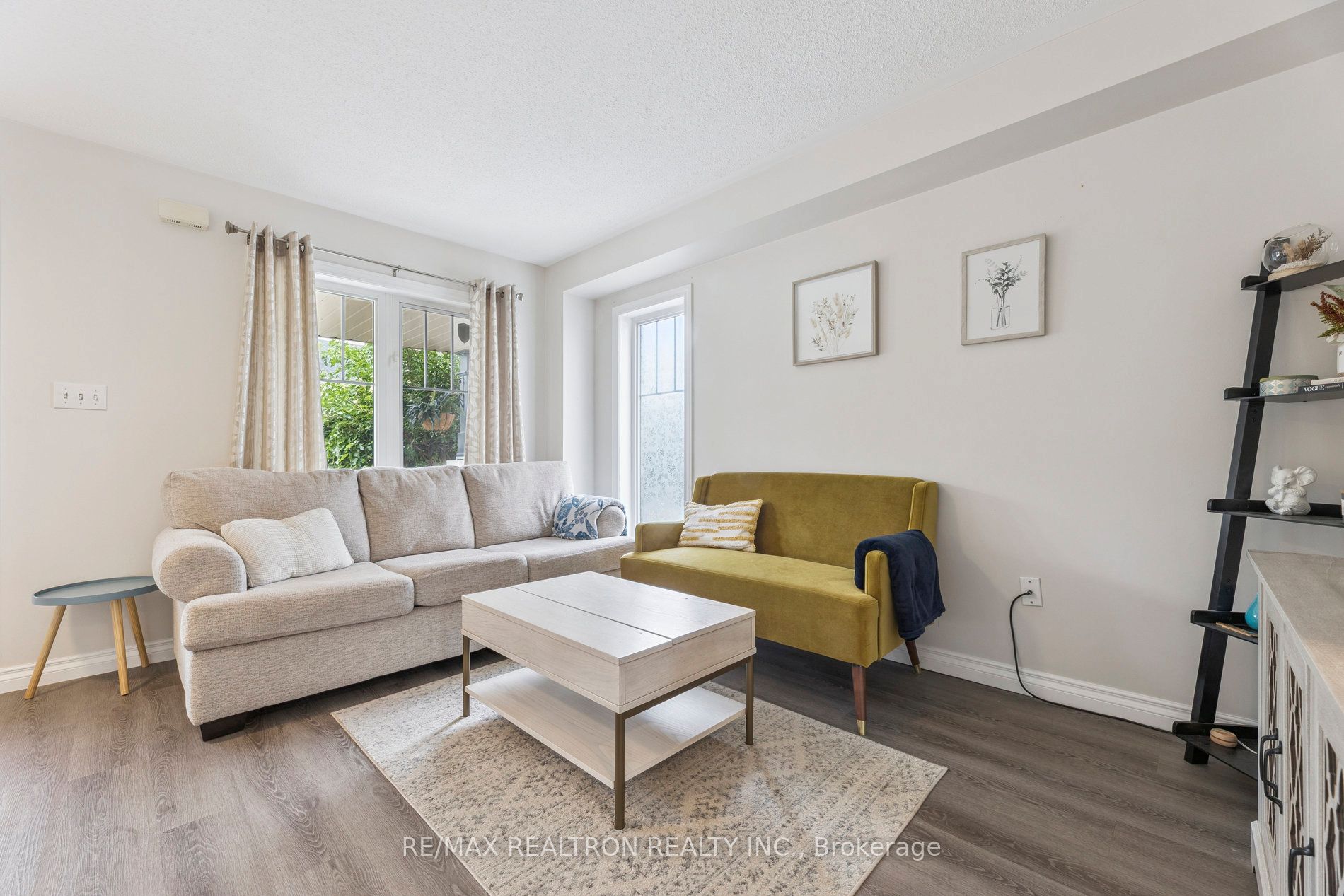 27 Haverhill Crescent, Whitby, ON L1R 3E7 photo 5