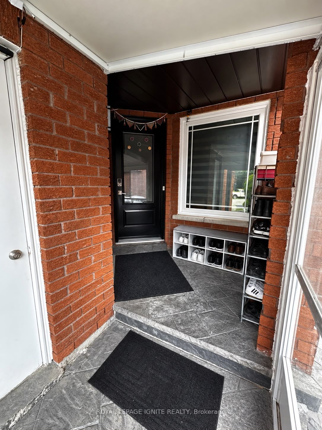 32 Marsdale Crescent, Toronto, ON M1X 1G7 photo 3