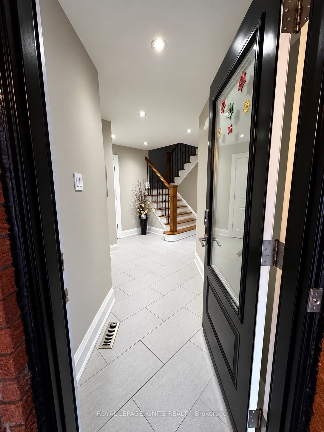 32 Marsdale Crescent, Toronto, ON M1X 1G7 photo 4