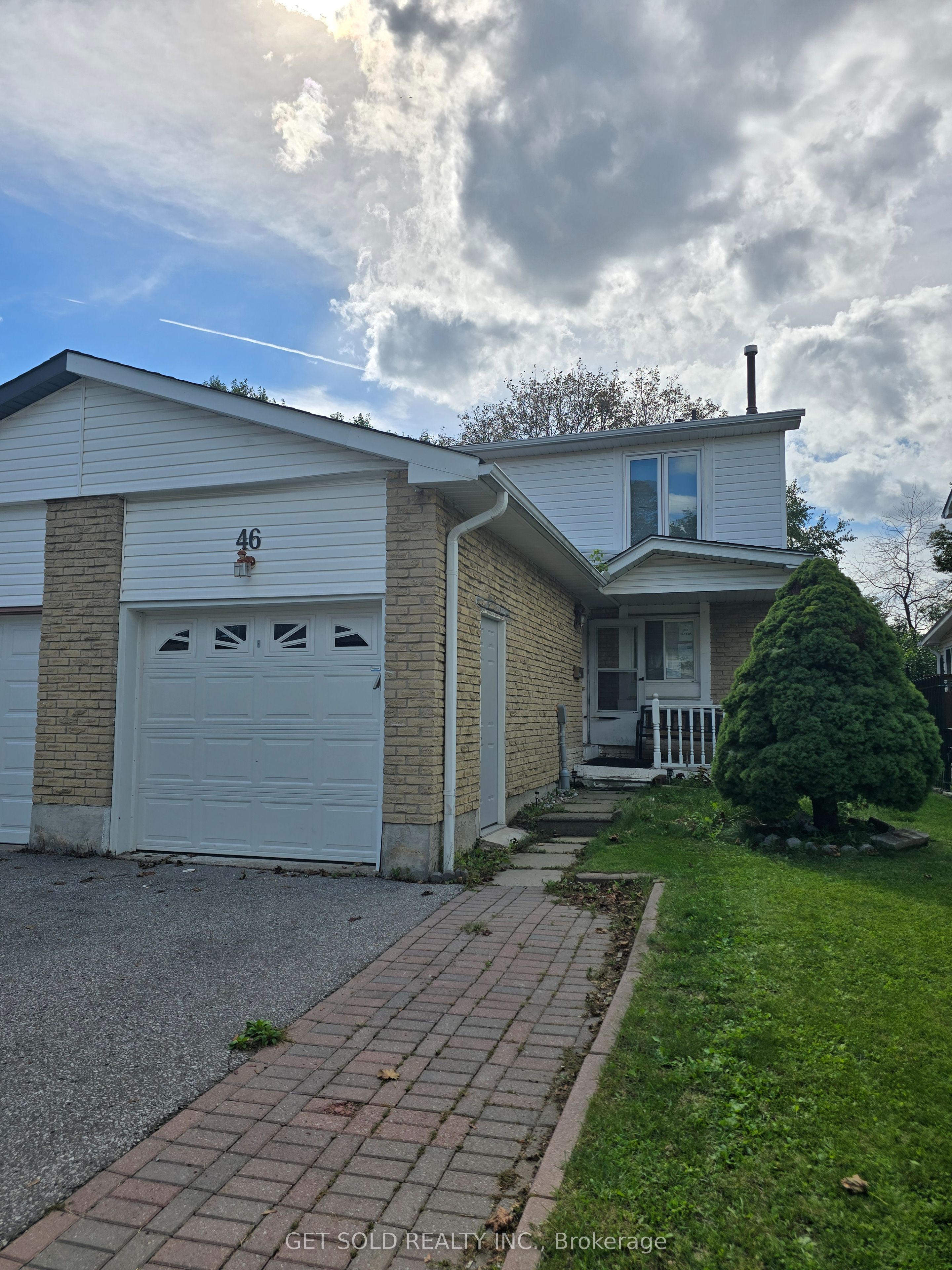 46 Red River Crescent, Toronto, ON M1B 1Z6