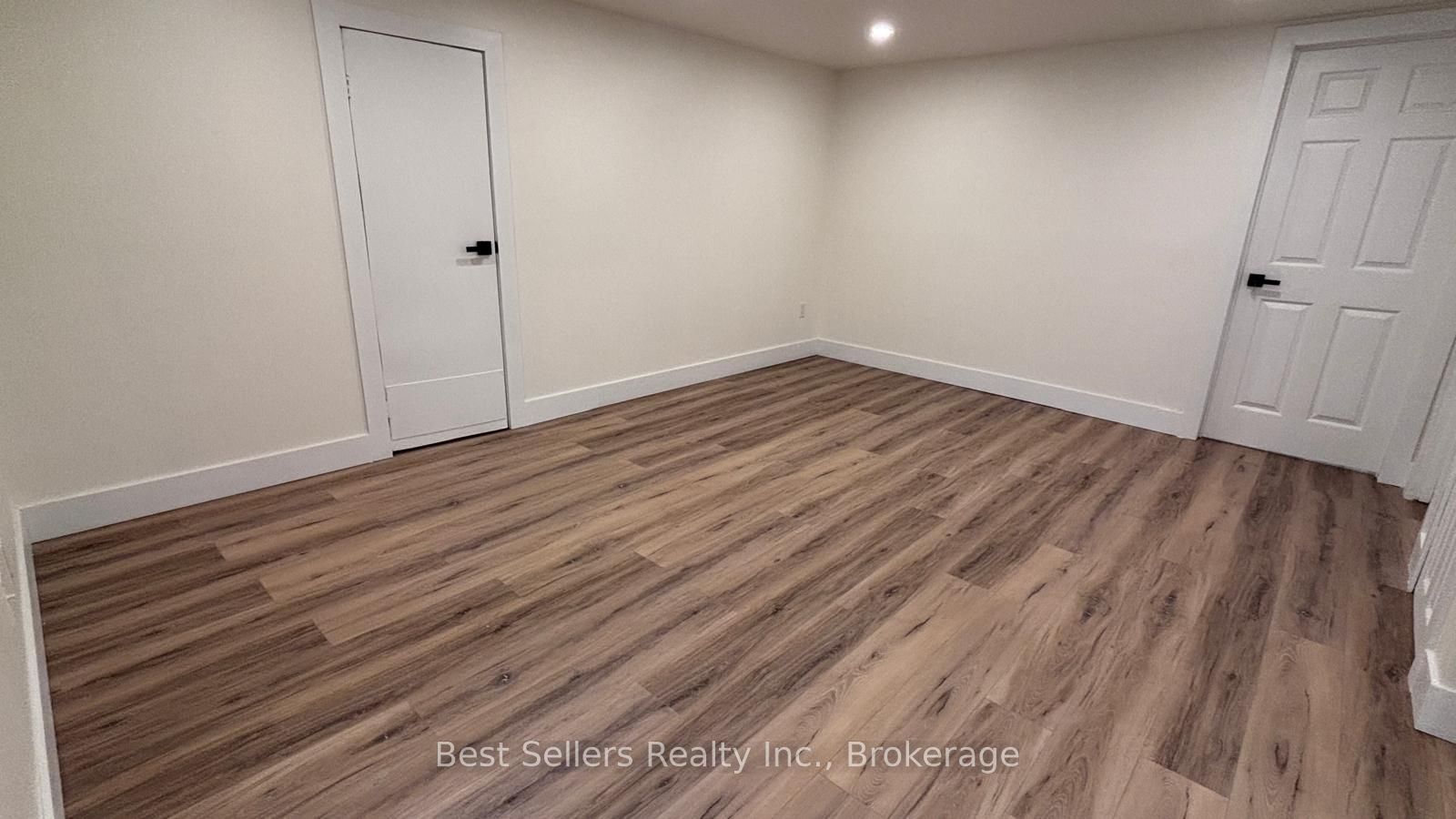 767 Gaspe Avenue LOWER, Oshawa, ON L1J 1C8 photo 5