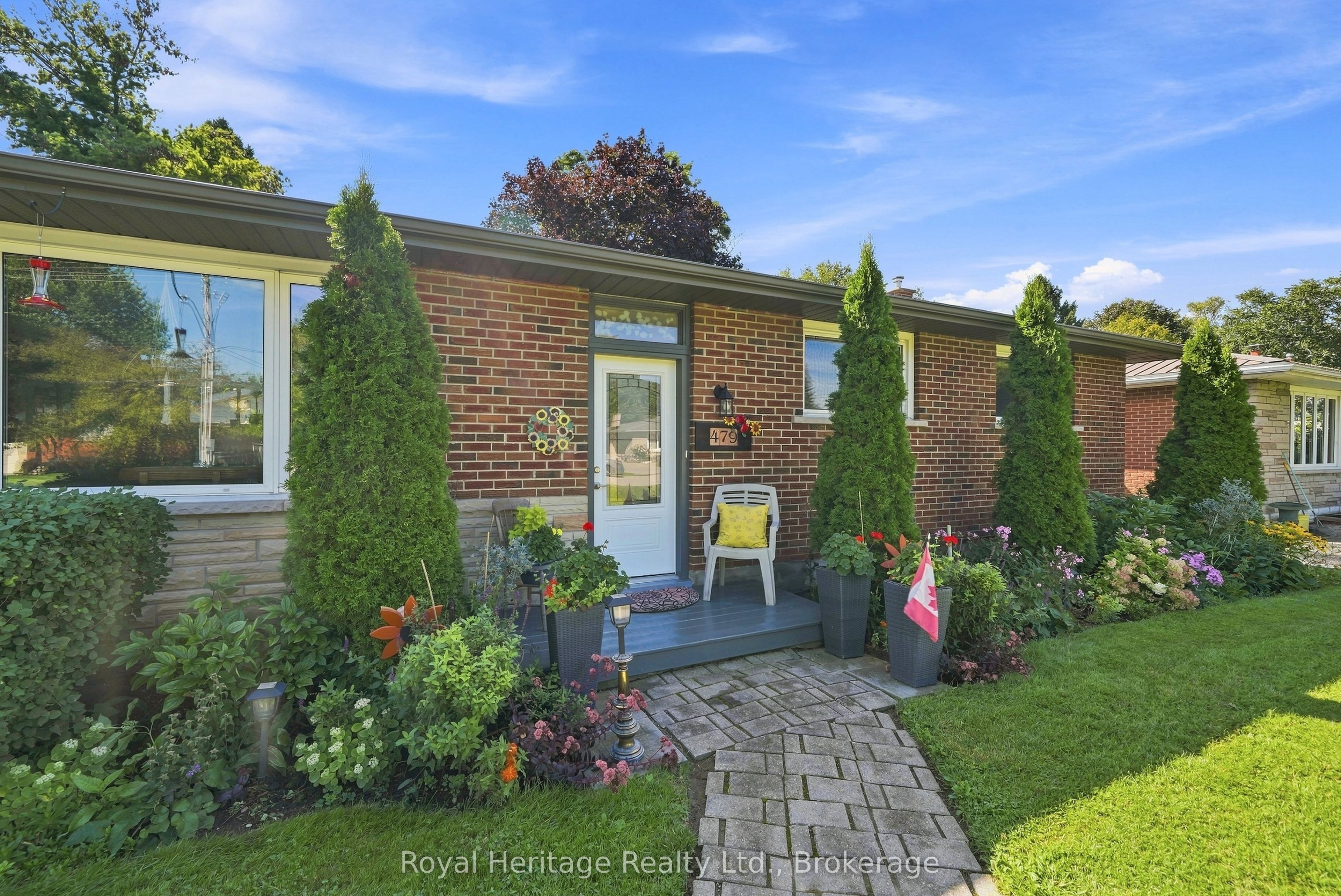 479 Sunset Boulevard, Clarington, ON L1B 1C9 photo 3