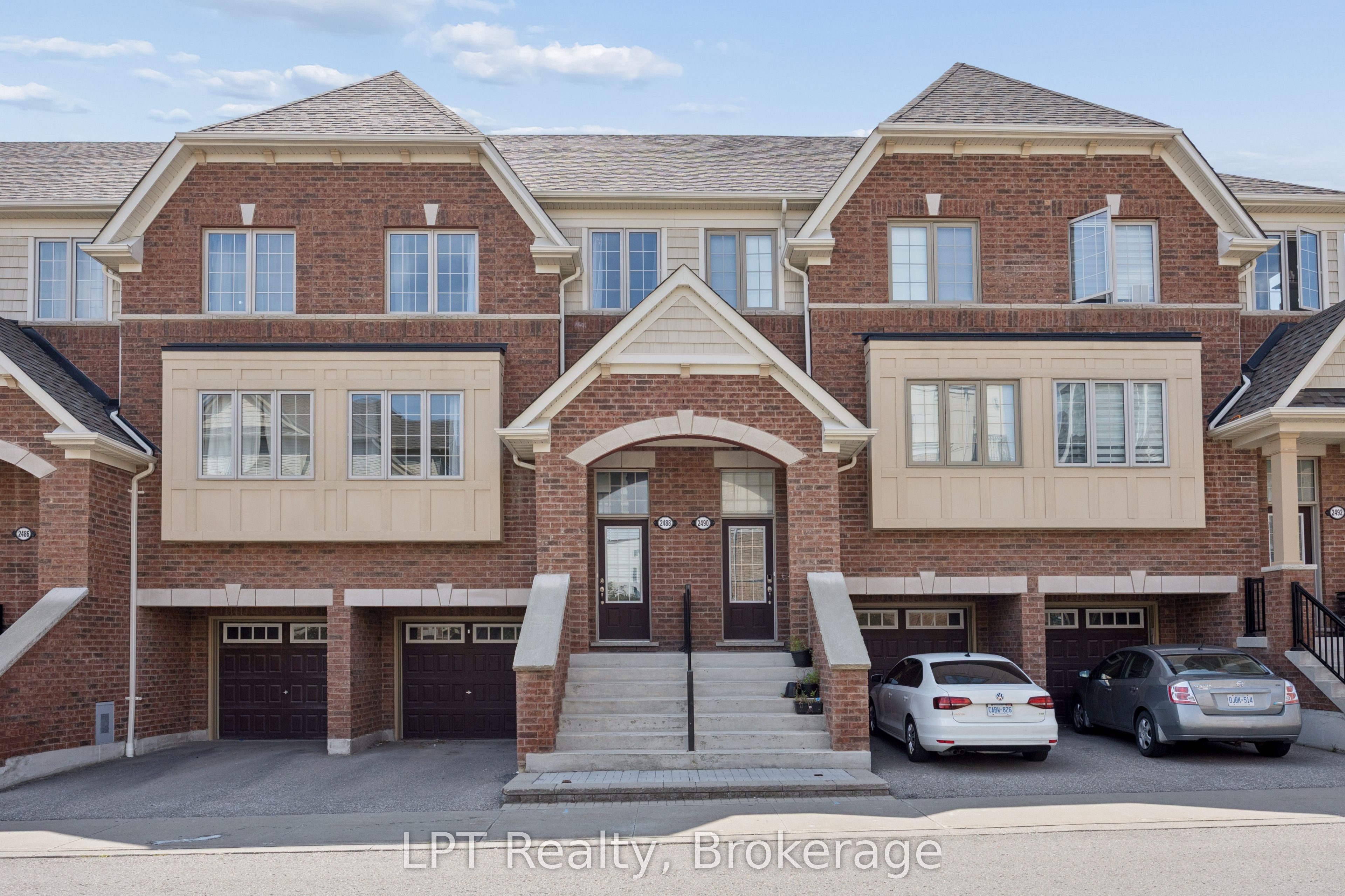 2488 Bromus Path, Oshawa, ON L1L 0K7 photo 2