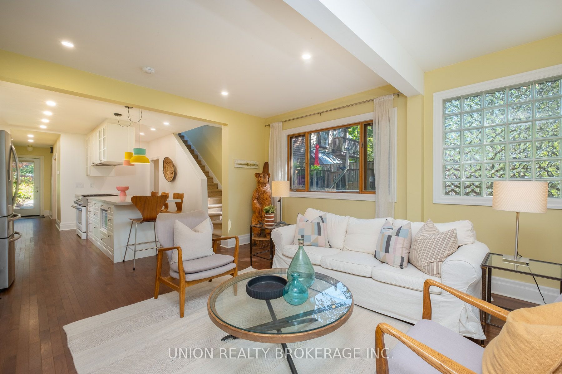 28 Victoria Park Avenue, Toronto, ON M4E 3R9 photo 5