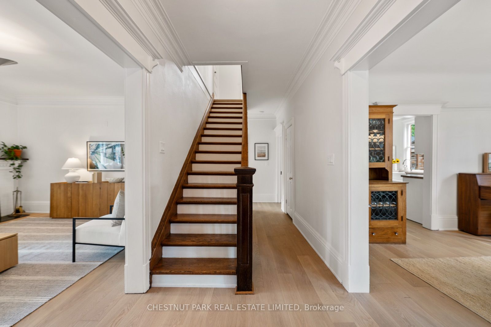 139 Hammersmith Avenue, Toronto, ON M4E 2W5 photo 5