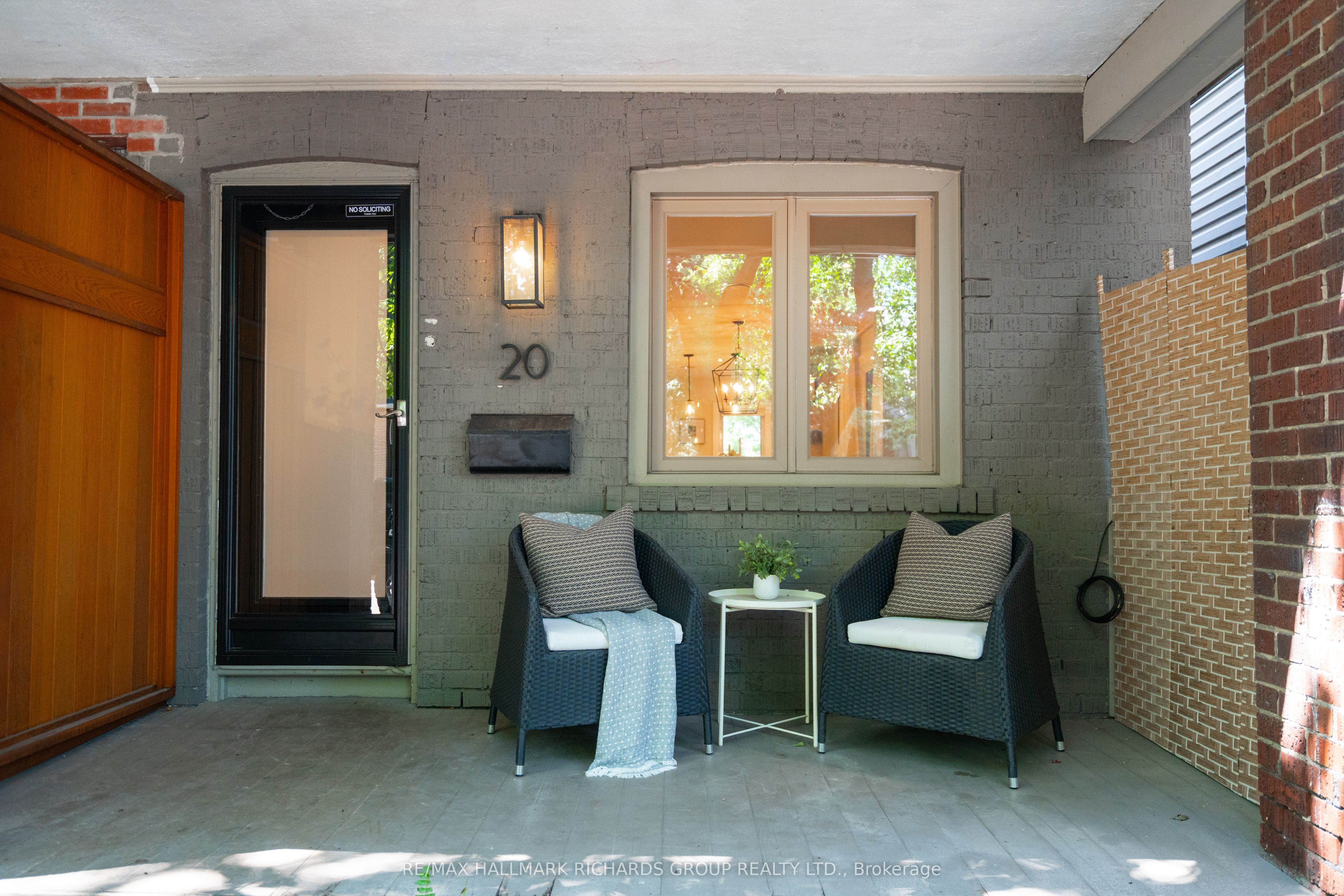 20 Rushbrooke Avenue, Toronto, ON M4M 3A9 photo 3