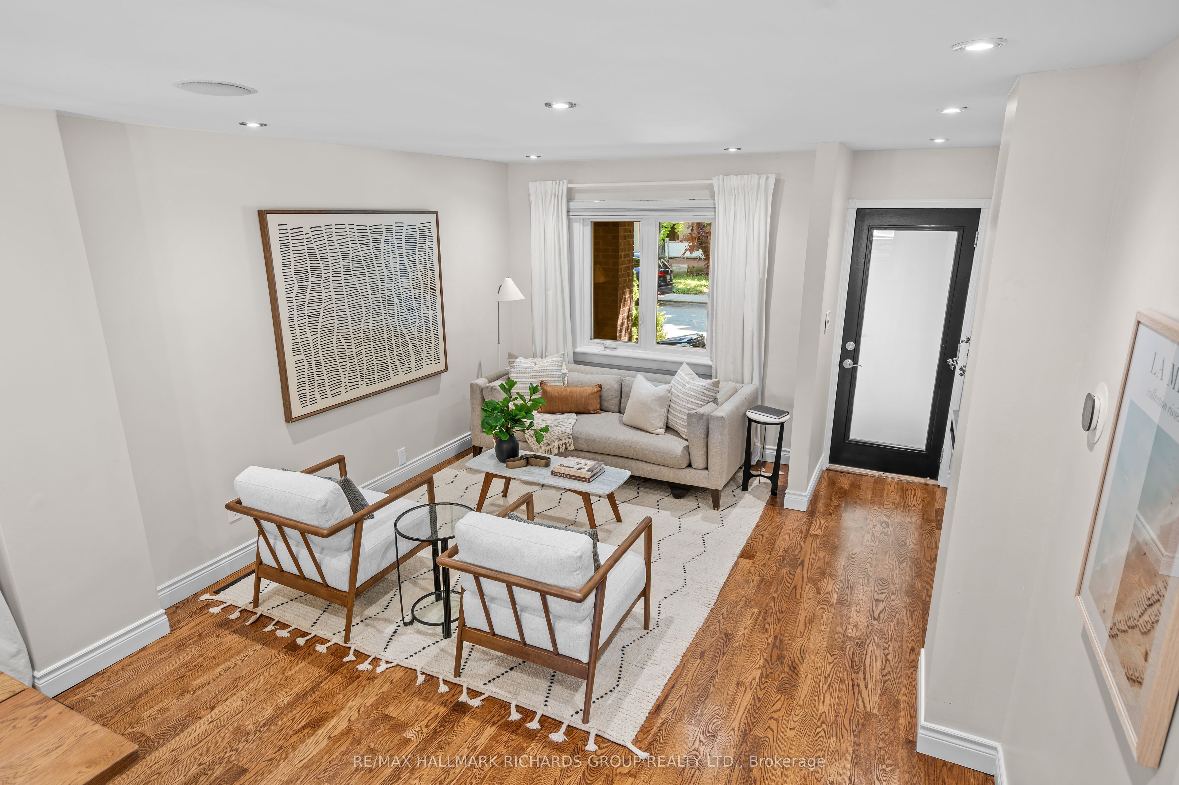 20 Rushbrooke Avenue, Toronto, ON M4M 3A9 photo 4