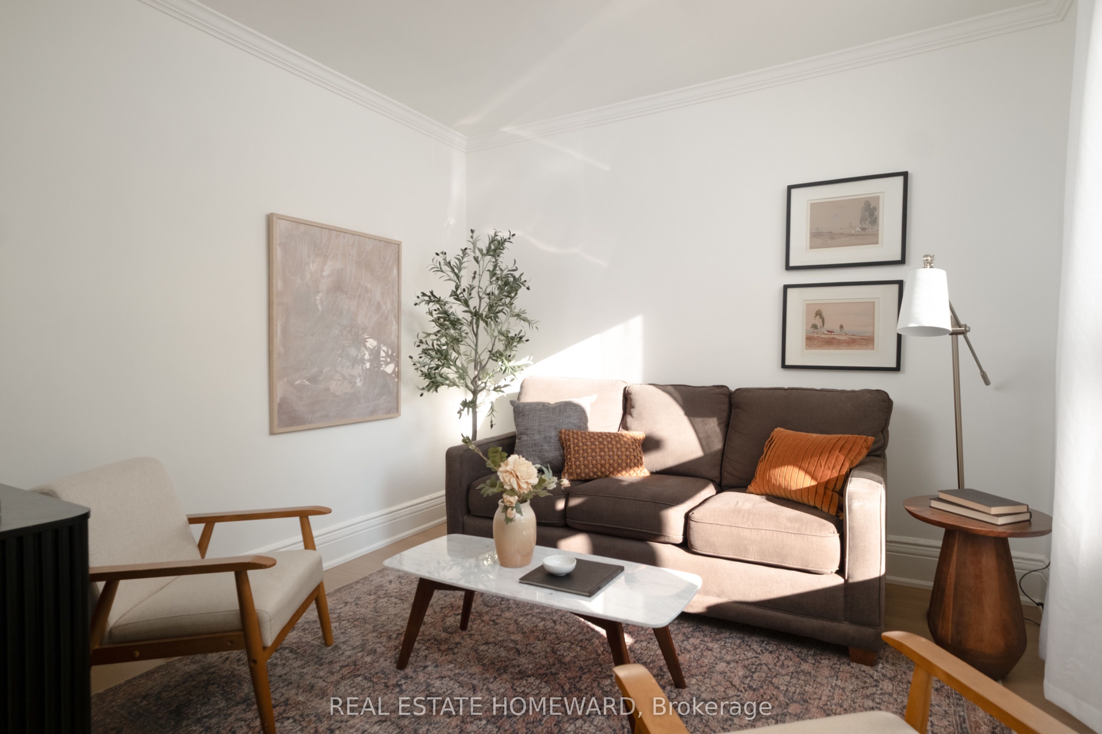 38 Poucher Street, Toronto, ON M4J 2Y9 photo 5