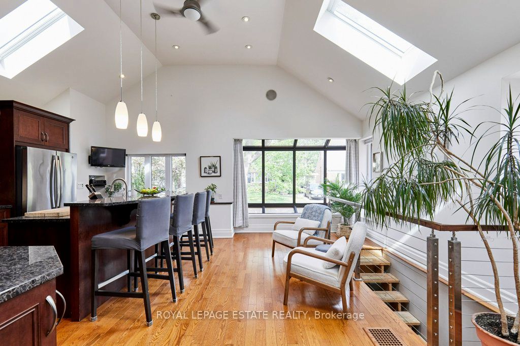 10 Queensgrove Road, Toronto, ON M1N 3A8 photo 2