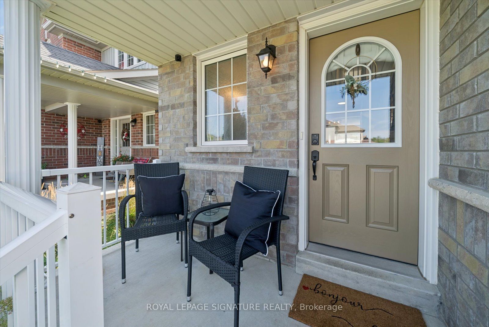 196 Mallory Street, Clarington, ON L1E 0J5 photo 5
