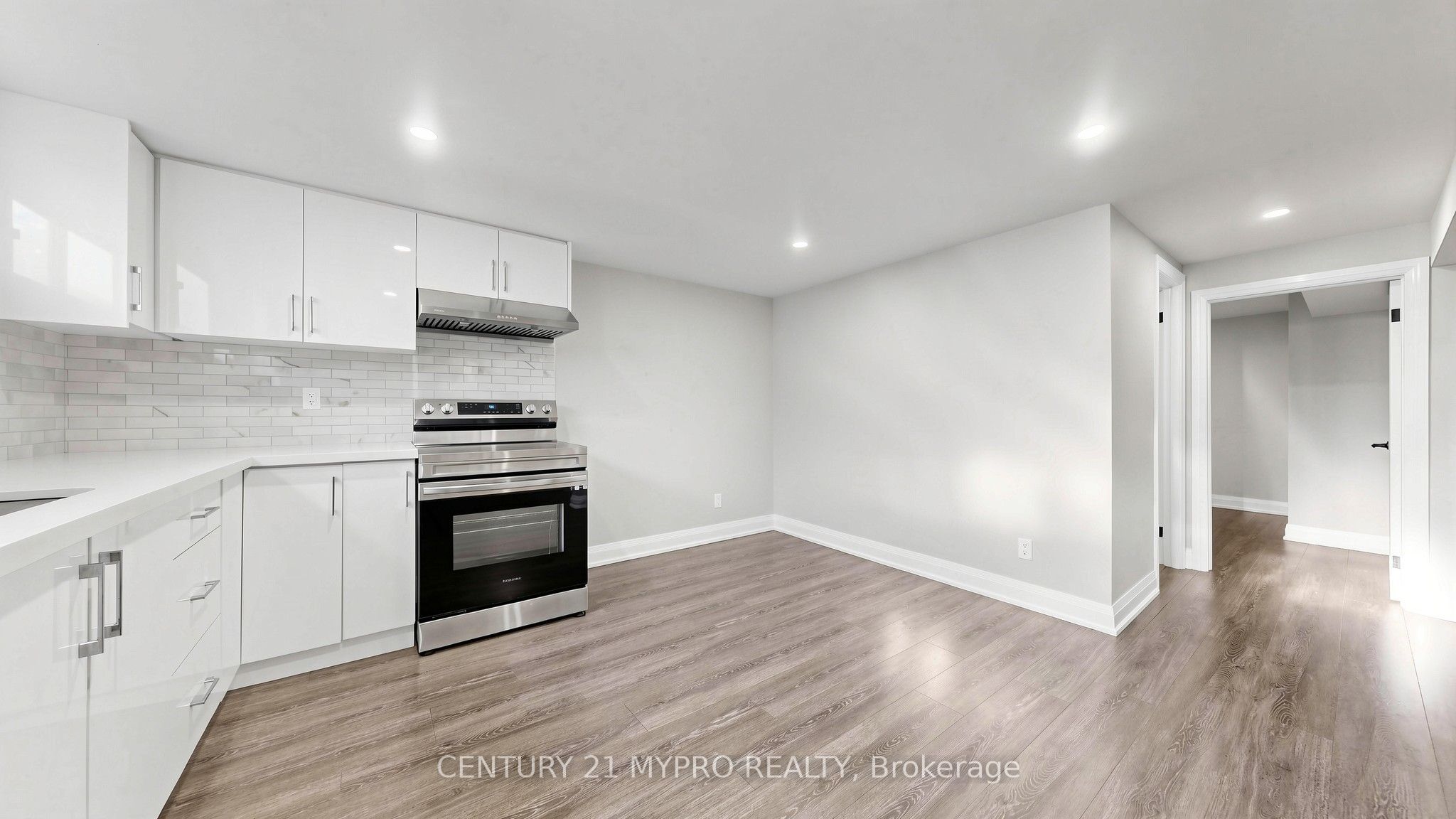 45 Tordale Crescent Bsmnt, Toronto, ON M1P 3X6 photo 5