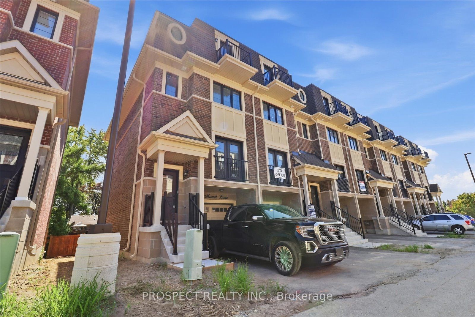 31 Marret Lane, Clarington, ON L1B 1J2 photo 2