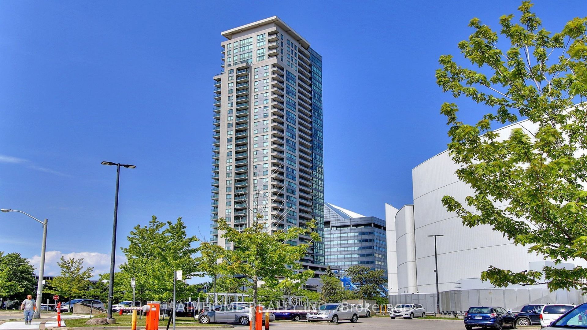 60 Brian Harrison Way 1107, Toronto, ON M1P 5J5