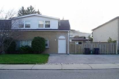 82 Meighen Avenue, Toronto, ON M4B 2H5 photo 3