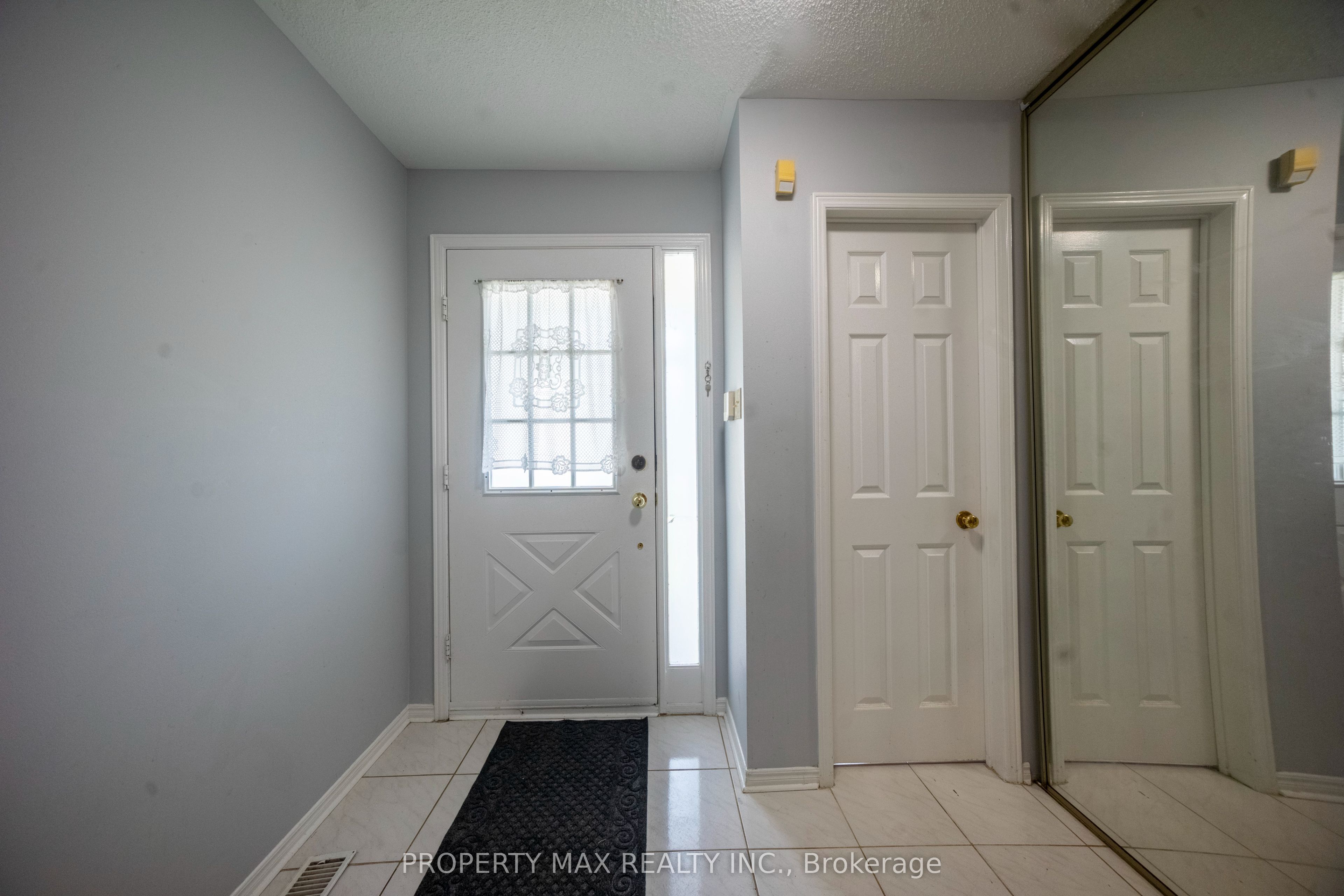 144 Bellrock Drive, Toronto, ON M1V 3G6 photo 3
