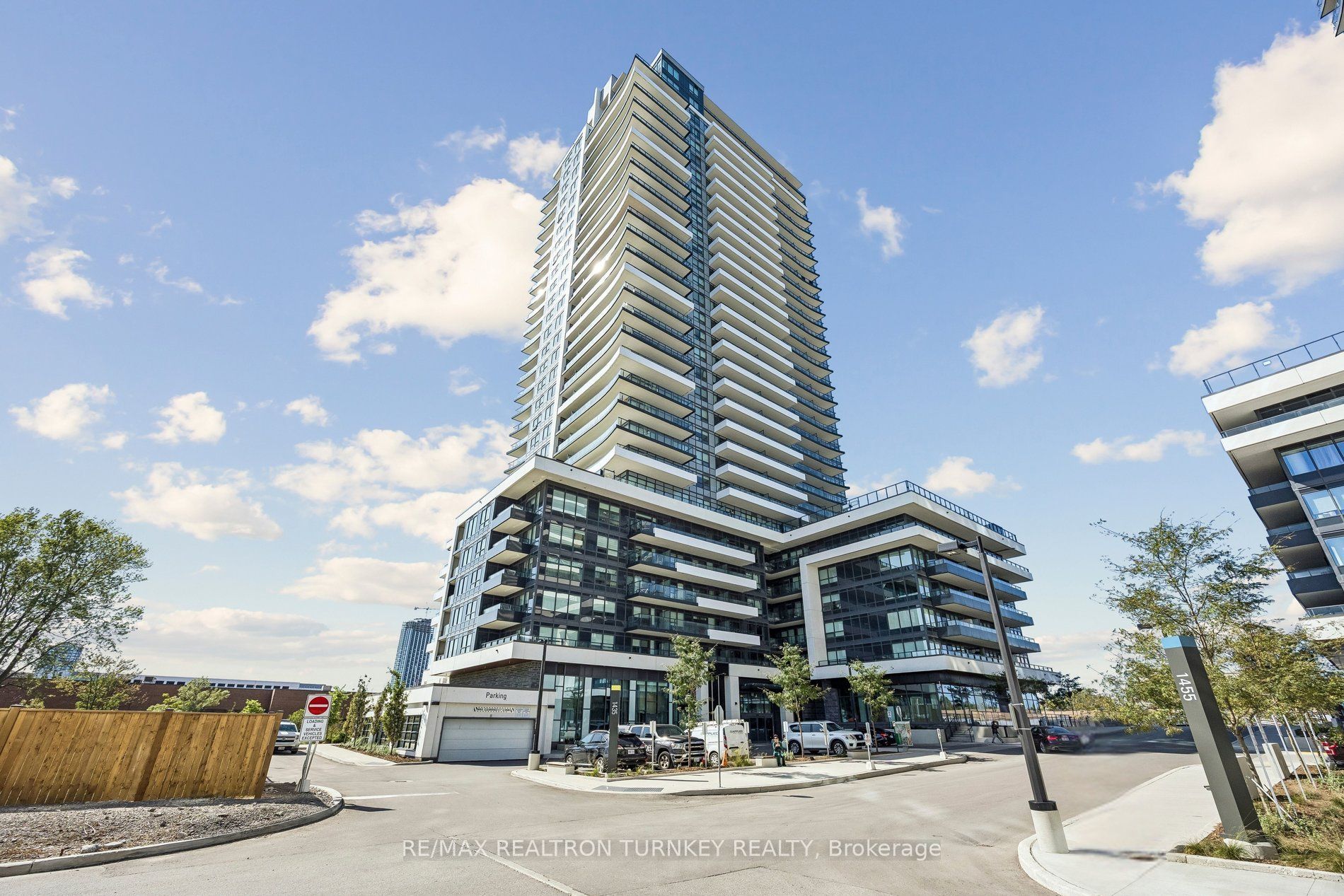 1435 Celebration Drive 912, Pickering, ON L1W 0C4