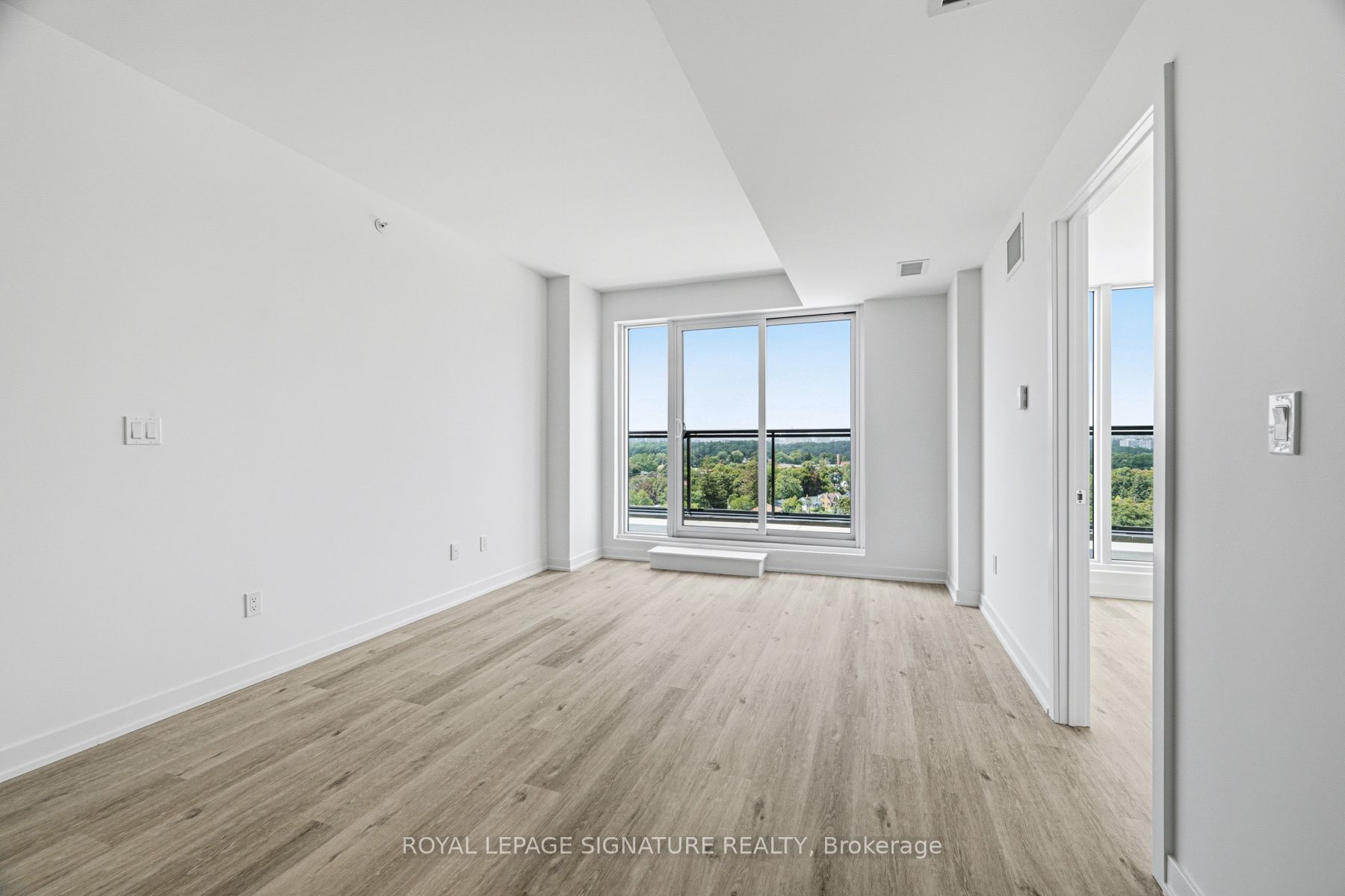 4569 Kingston Road 1103, Toronto, ON M1E 3S4 photo 4