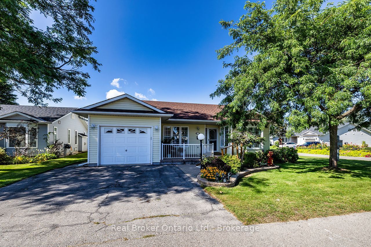 4 Birch Tree Lane, Clarington, ON L1B 1P2