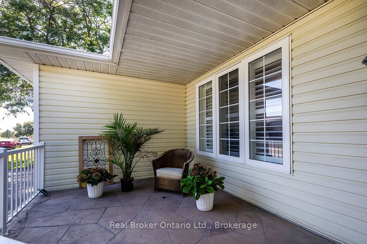 4 Birch Tree Lane, Clarington, ON L1B 1P2 photo 5