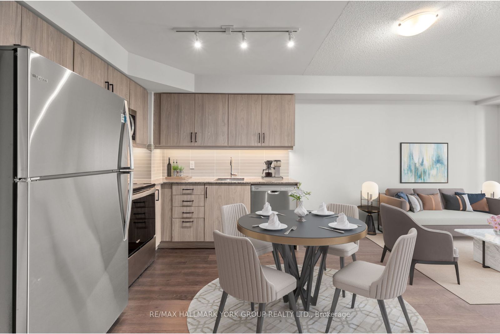 20 Meadowglen Place 903, Toronto, ON M1H 2Y5 photo 2
