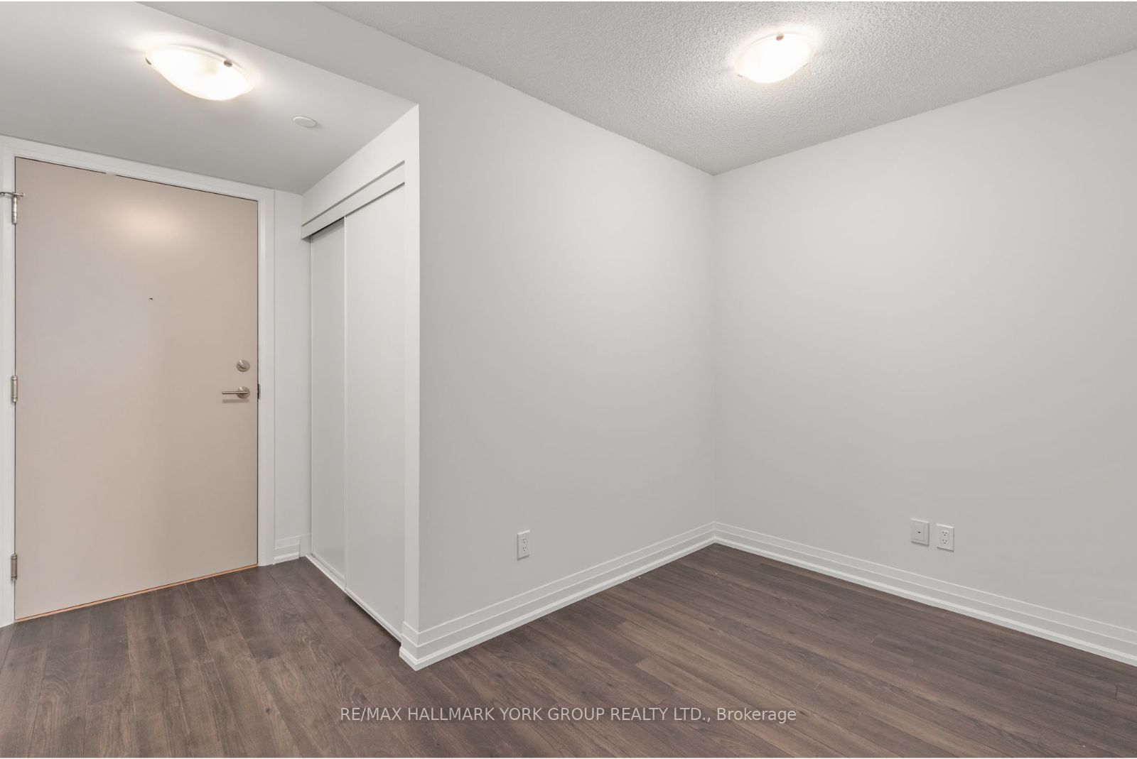 20 Meadowglen Place 903, Toronto, ON M1H 2Y5 photo 5
