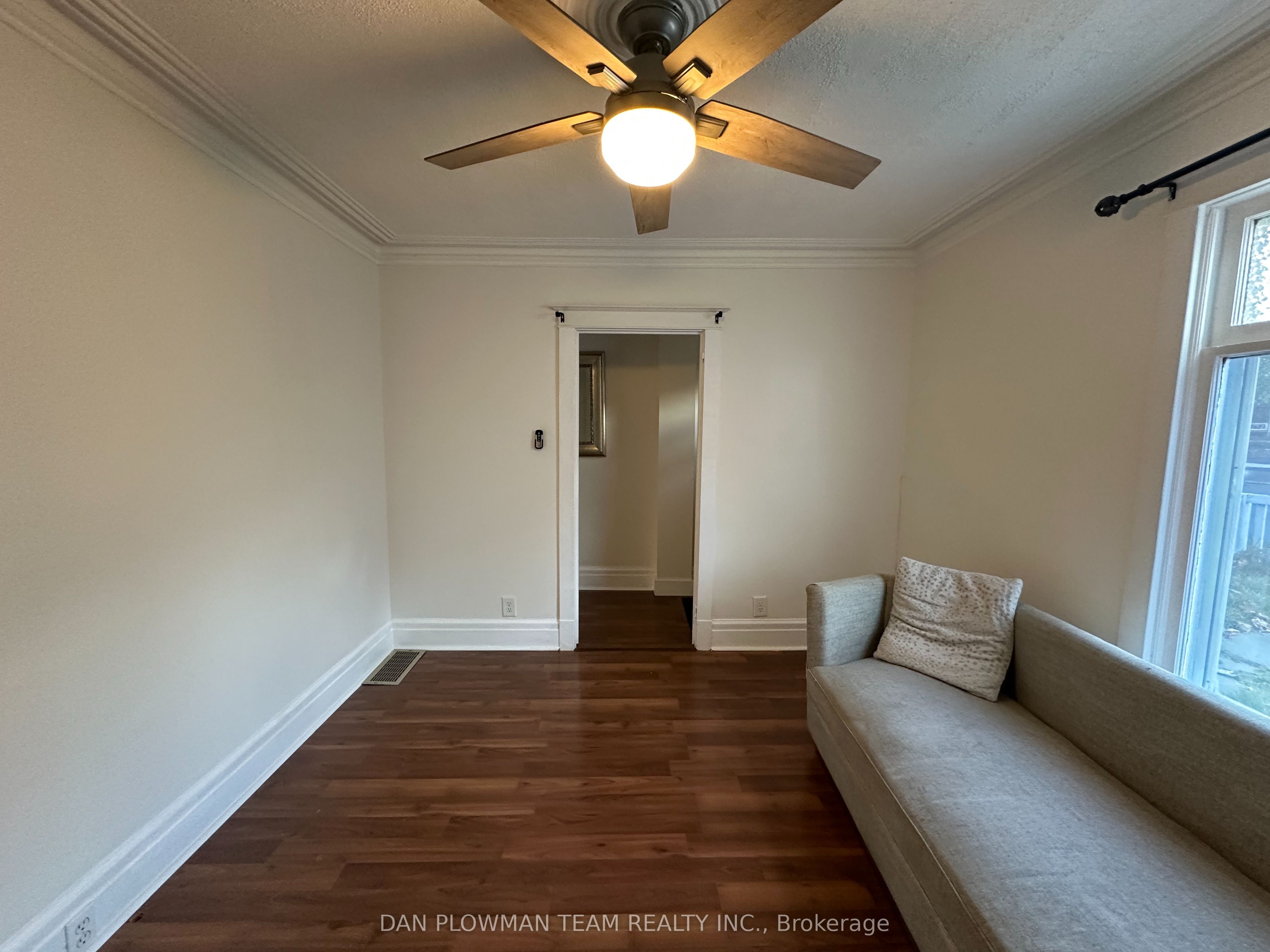 167 Nassau Street, Oshawa, ON L1J 4A6 photo 5
