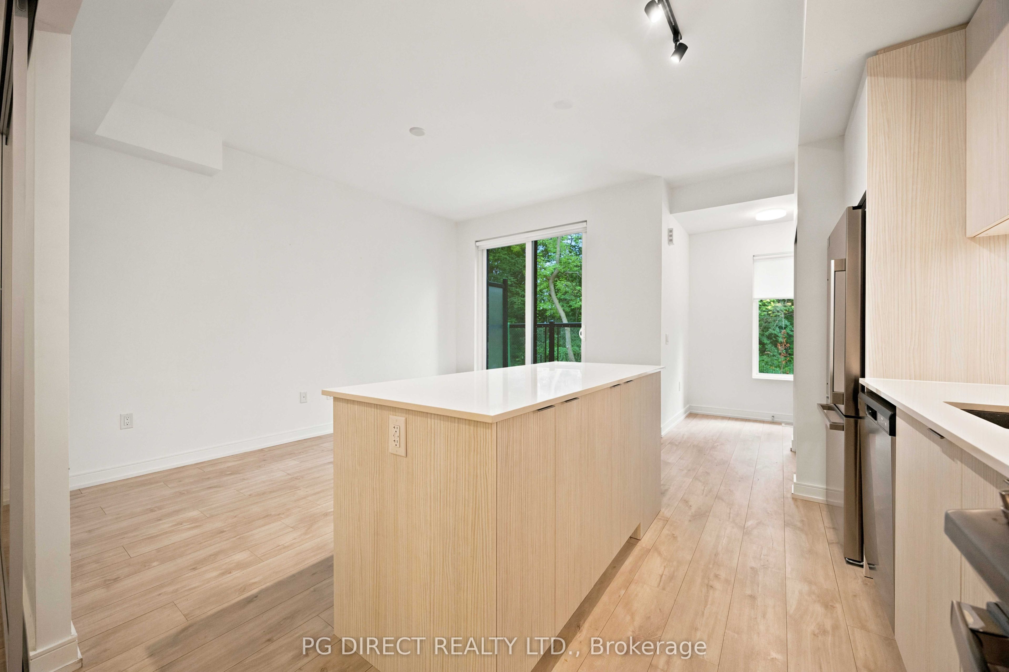 172 Clonmore Drive 15, Toronto, ON M1N 1Y1 photo 5
