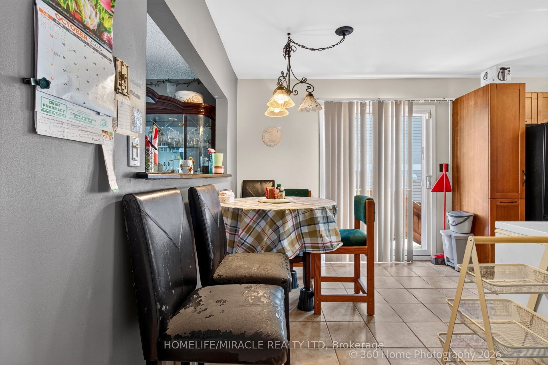 130 Londonderry Street, Oshawa, ON L1J 6Z3 photo 3