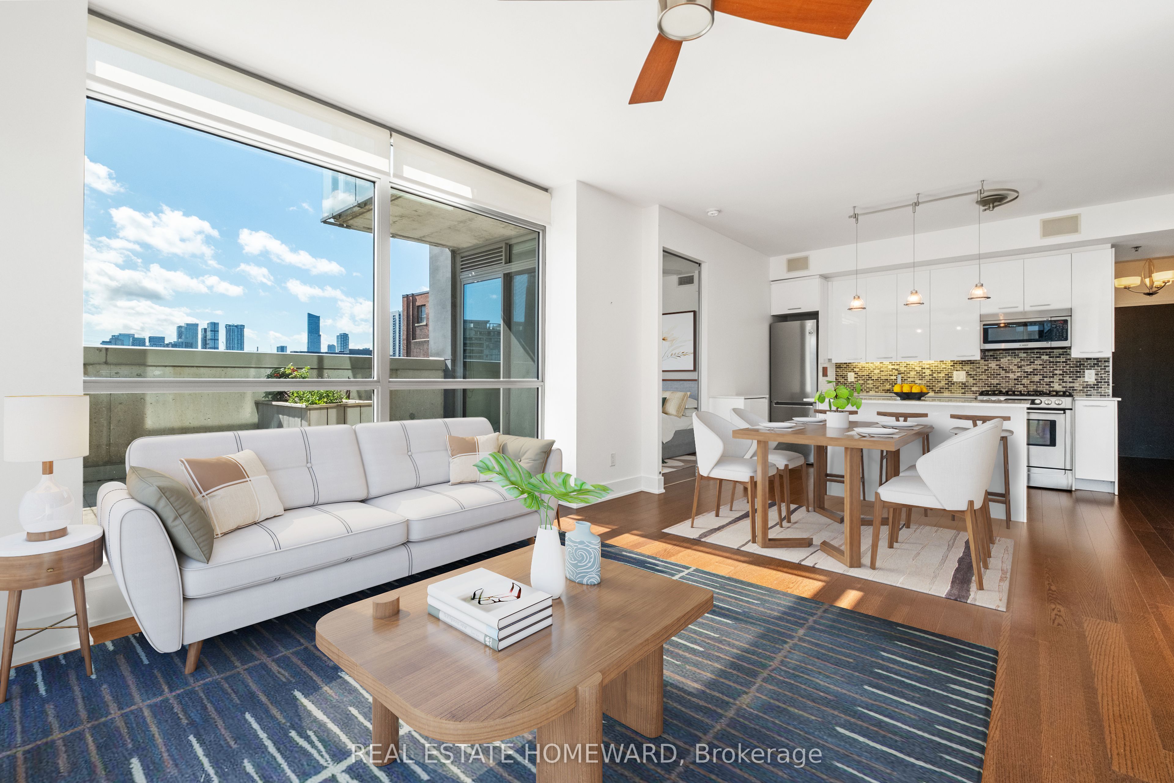 630 Queen Street E 501, Toronto, ON M4M 1G3