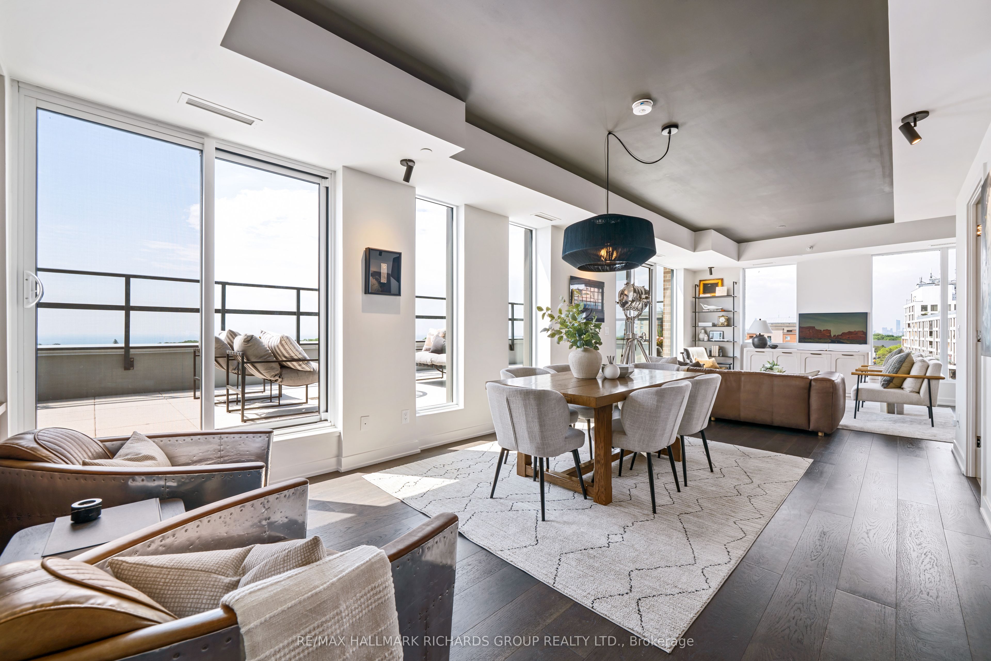 1161 Kingston Road PH701, Toronto, ON M1N 1P2