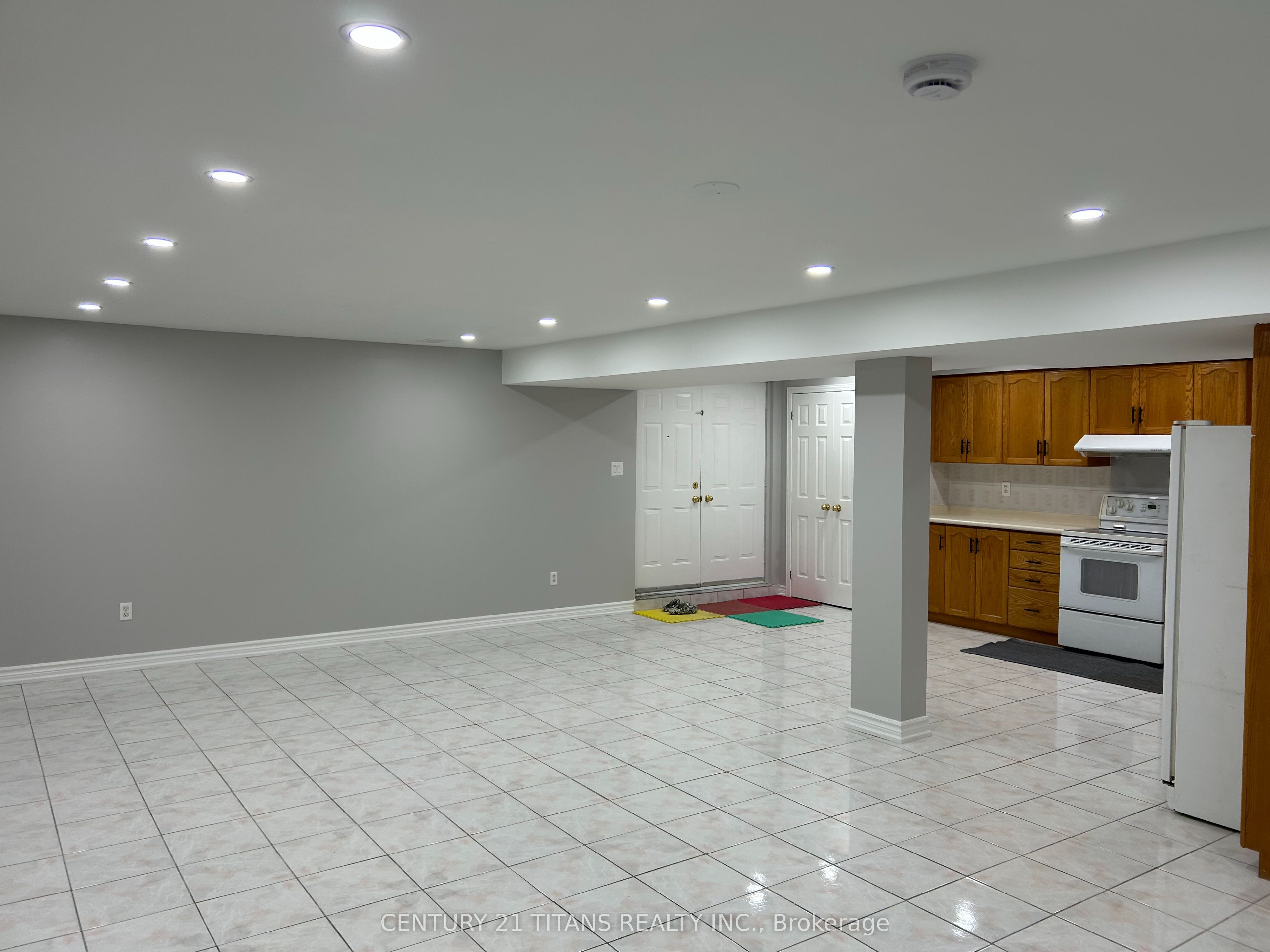 41 Westcroft Drive Bsmt, Toronto, ON M1E 3A2 photo 4