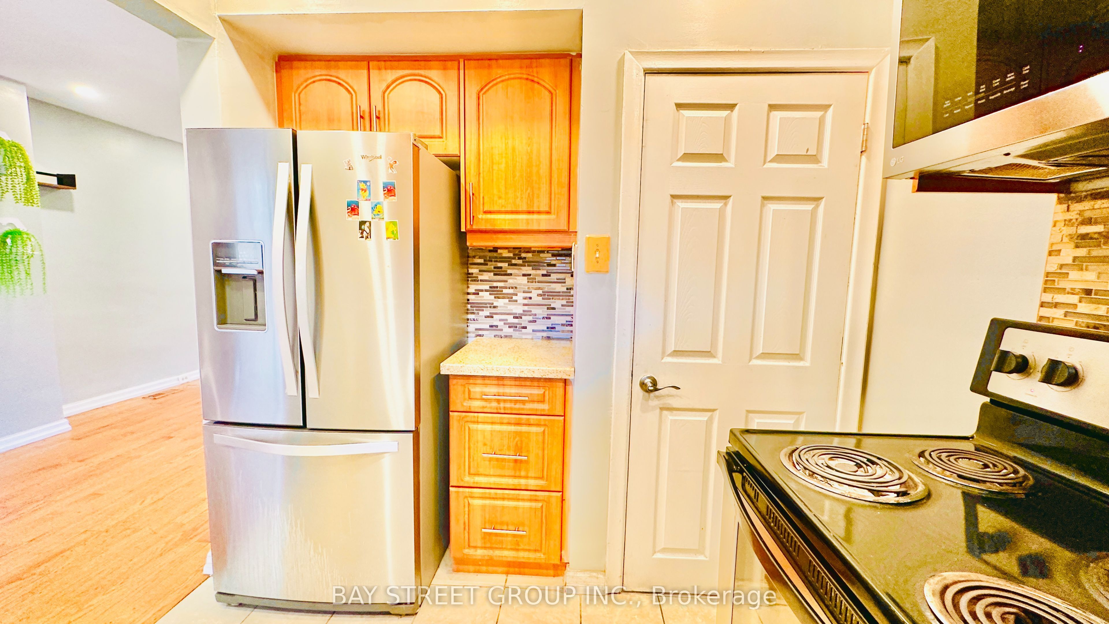 57 Medway Crescent, Toronto, ON M1P 3T7 photo 4