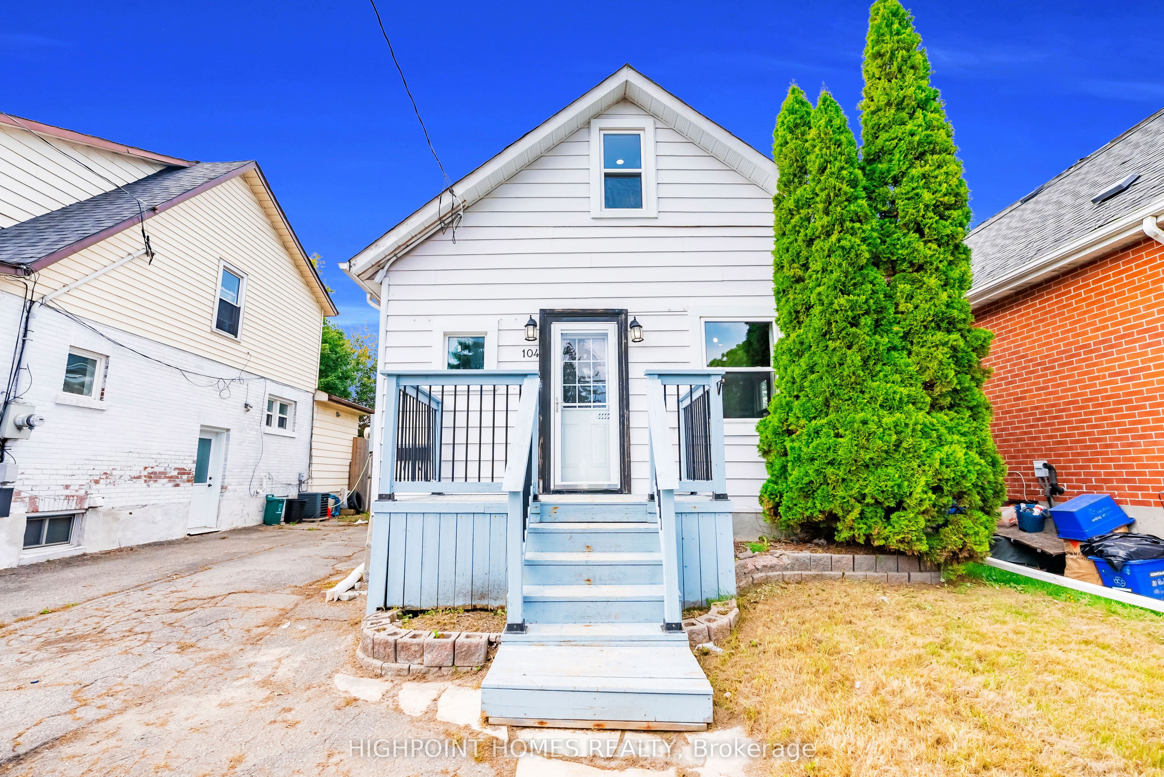 104 Park Road S, Oshawa, ON L1J 4G9