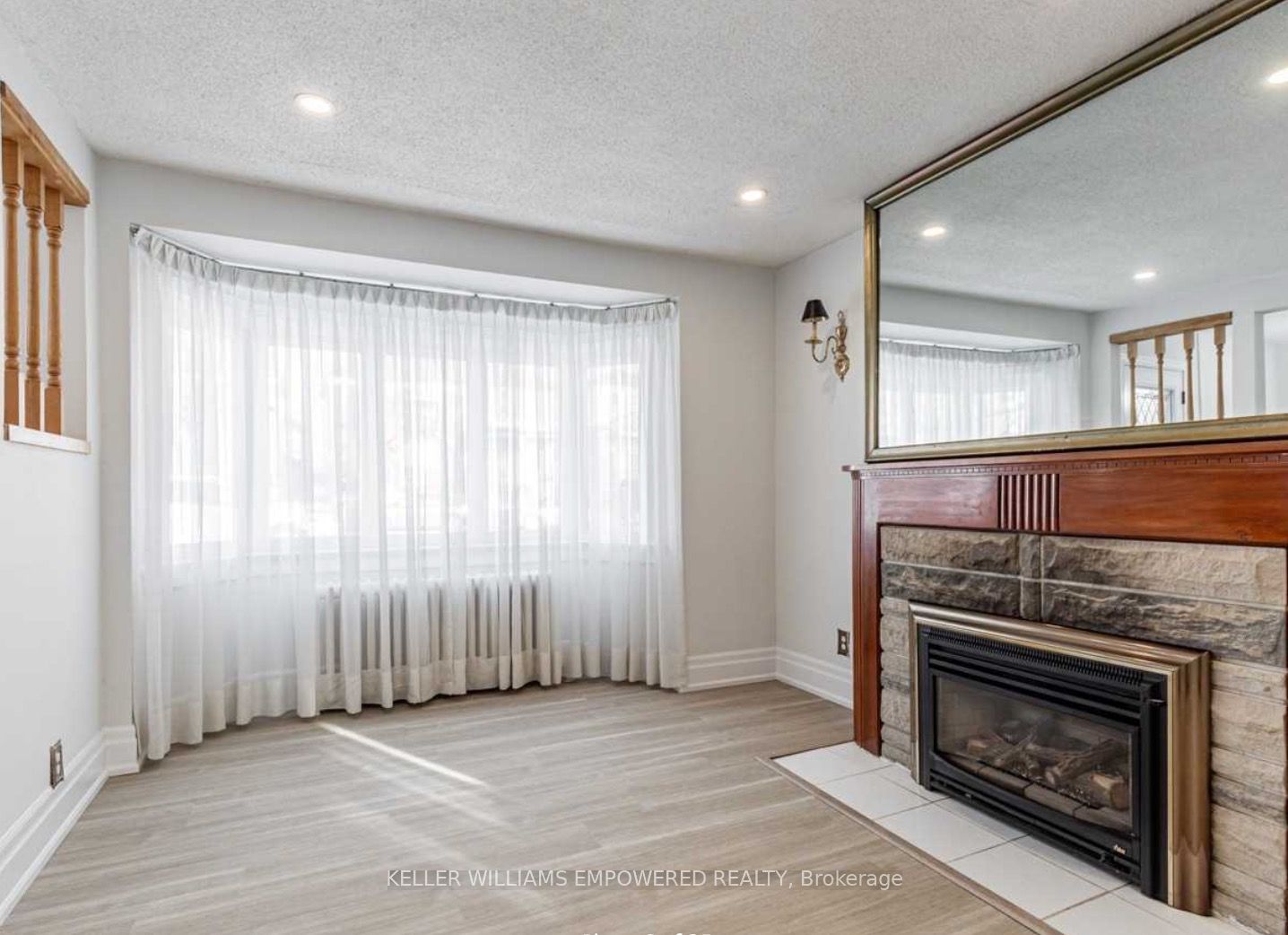 244 Donlands Avenue, Toronto, ON M4J 3R3 photo 3