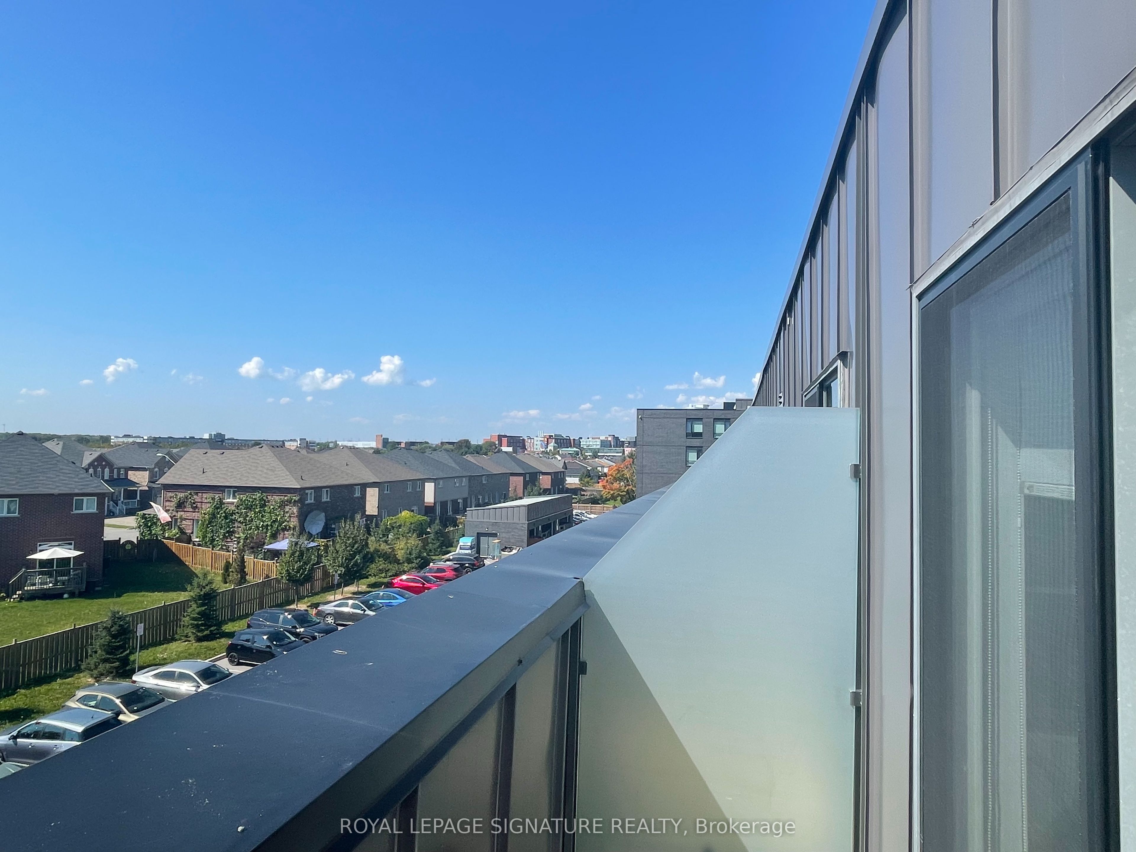 1760 Simcoe Street N 95A, Oshawa, ON L1G 0C3 photo 3