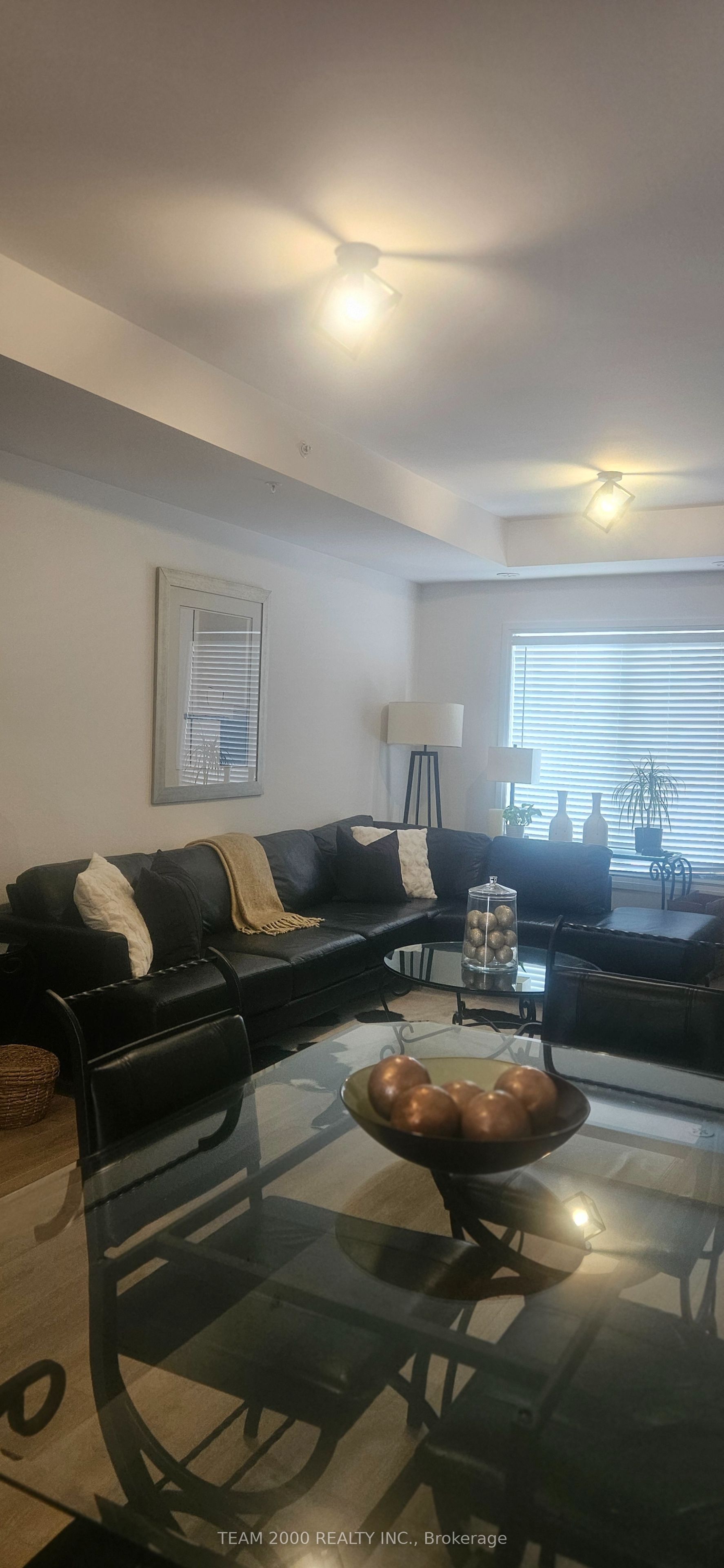 2635 William Jackson Drive N 1310, Pickering, ON L1X 0L6 photo 2