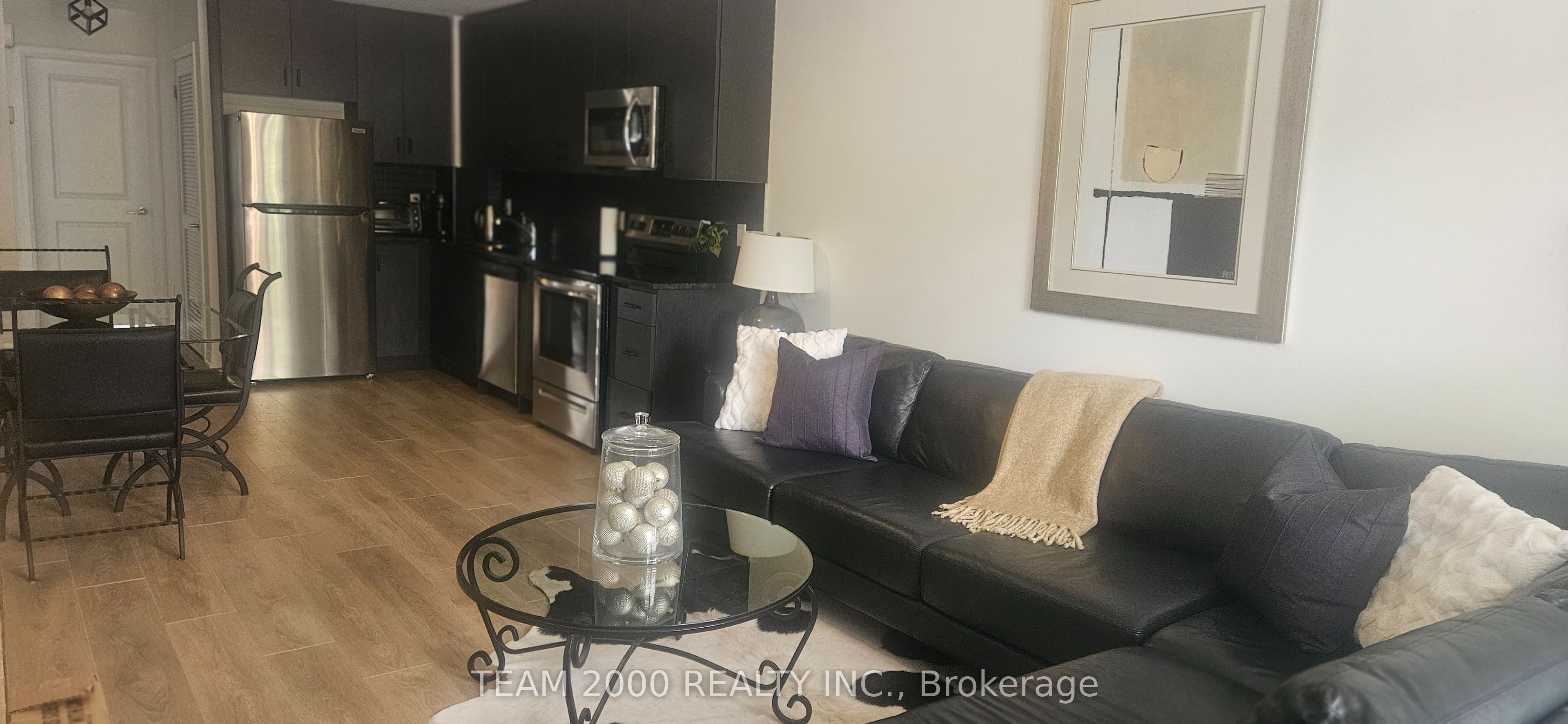 2635 William Jackson Drive N 1310, Pickering, ON L1X 0L6 photo 3